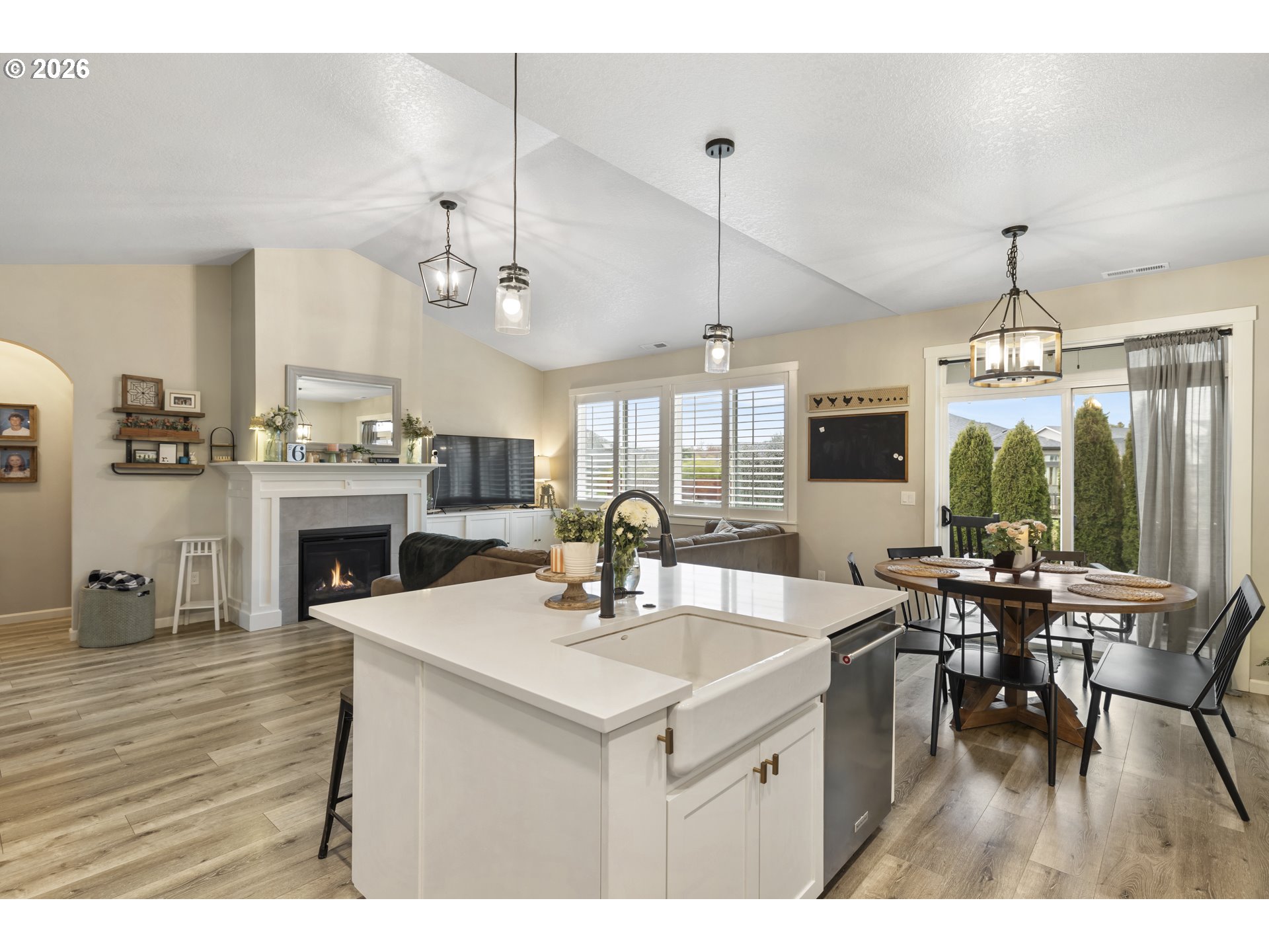 2049 NW MCGAREY DR, McMinnville