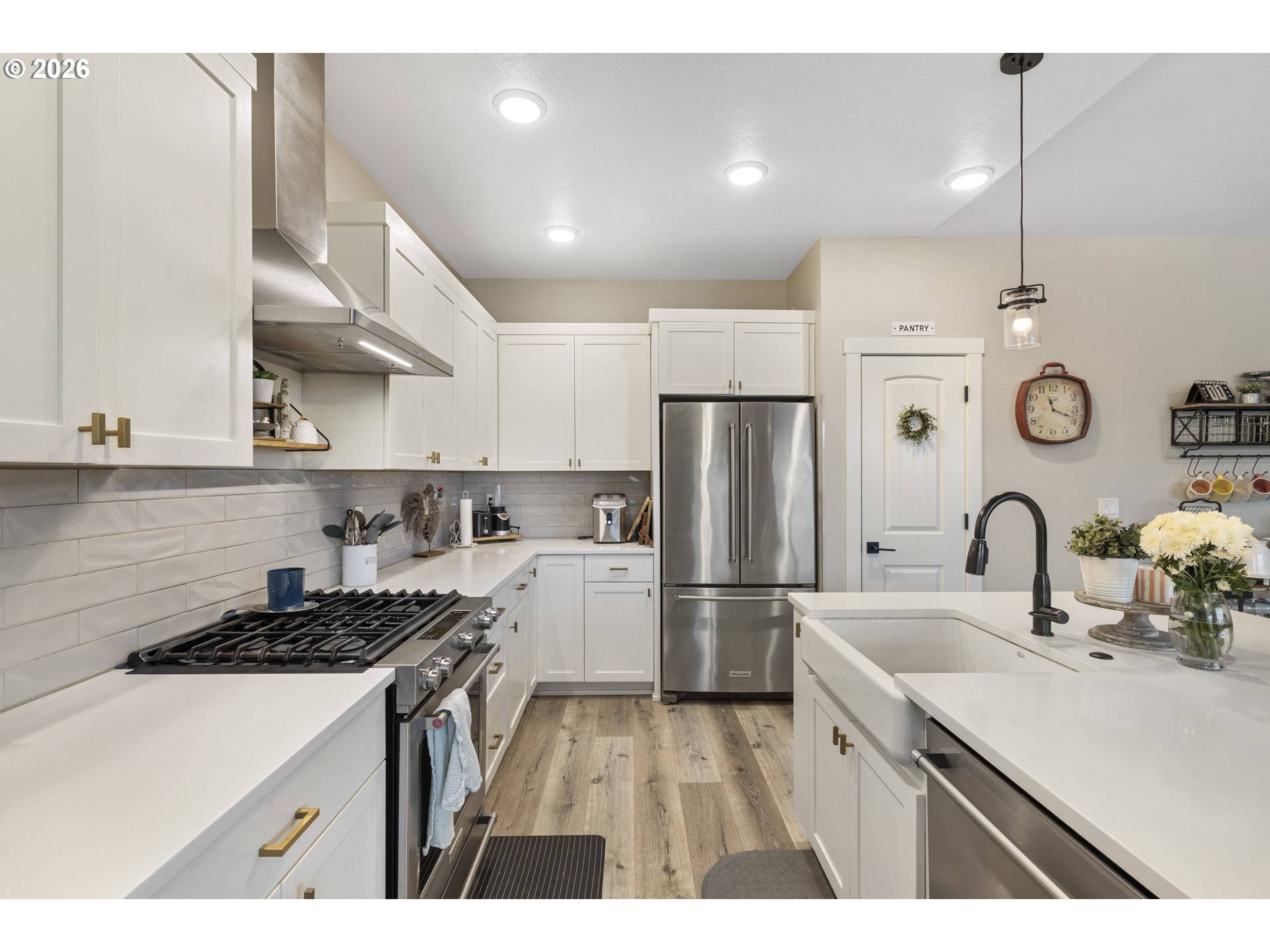 2049 NW MCGAREY DR, McMinnville