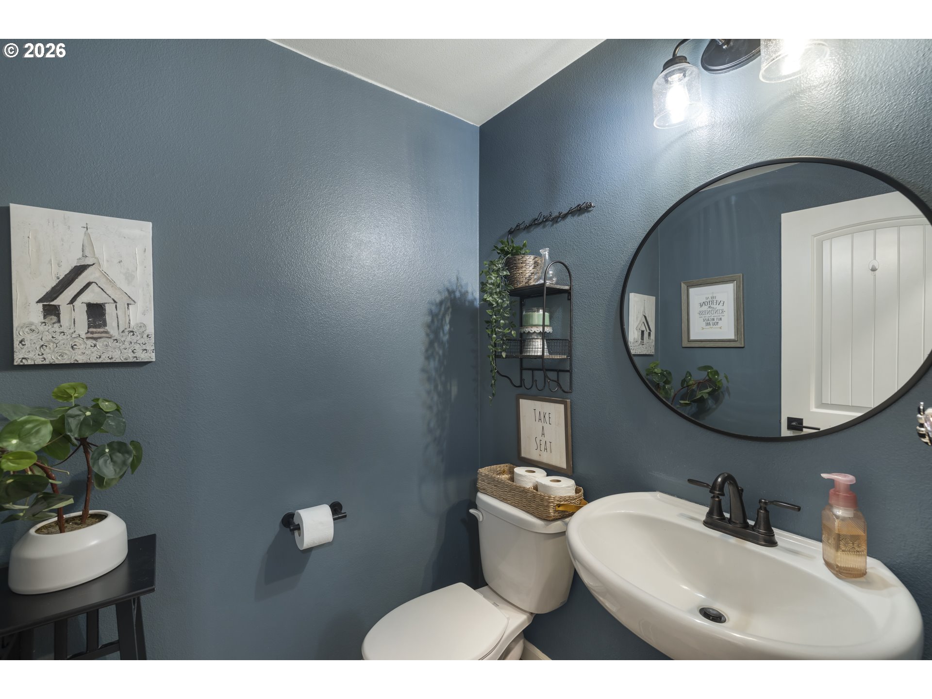 2049 NW MCGAREY DR, McMinnville