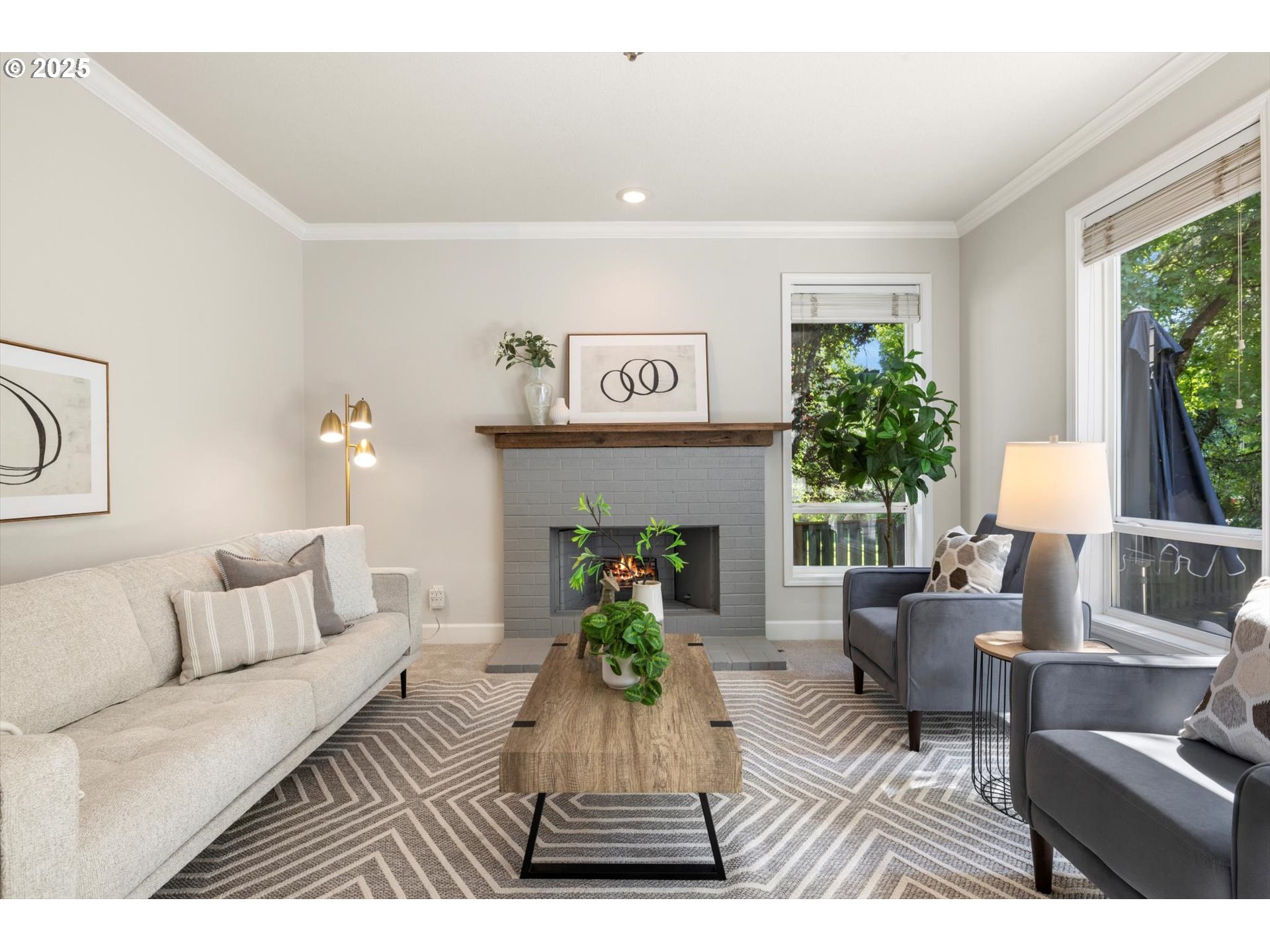 4698 WINTHROP CT