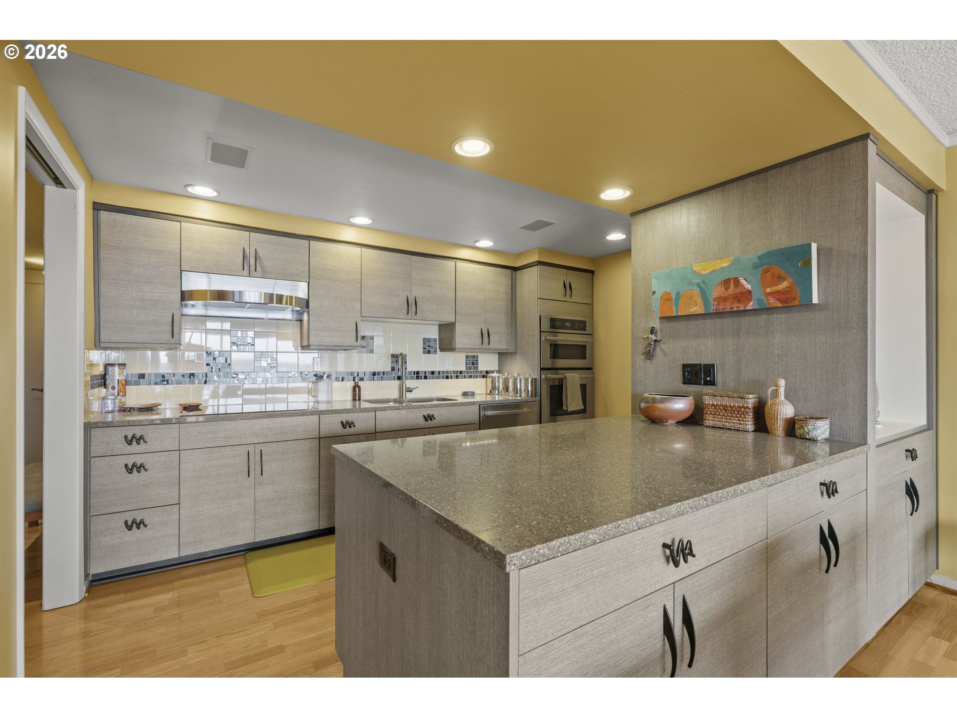 2221 SW 1ST AVE 1124