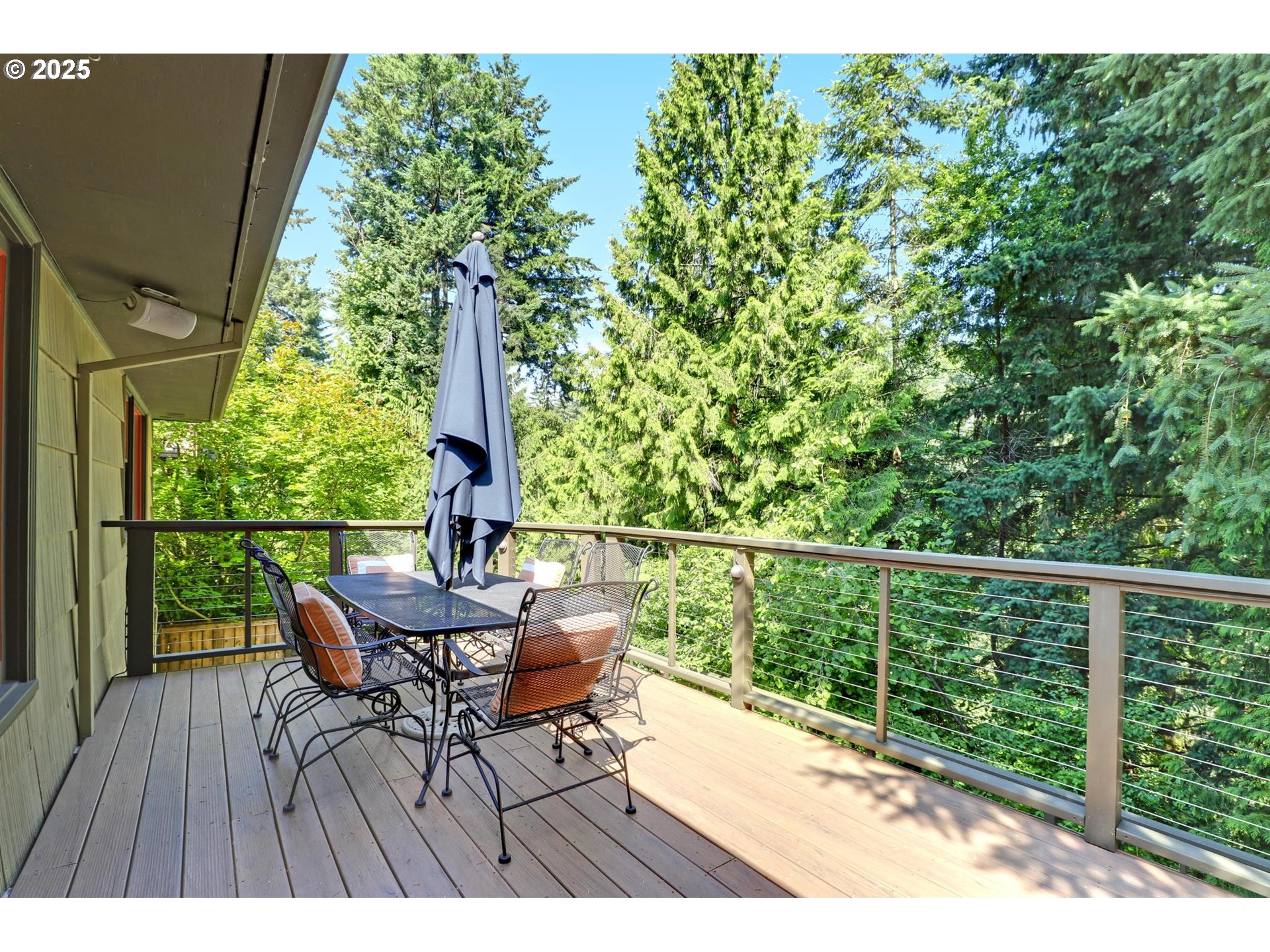 2967 SW CHAMPLAIN DR