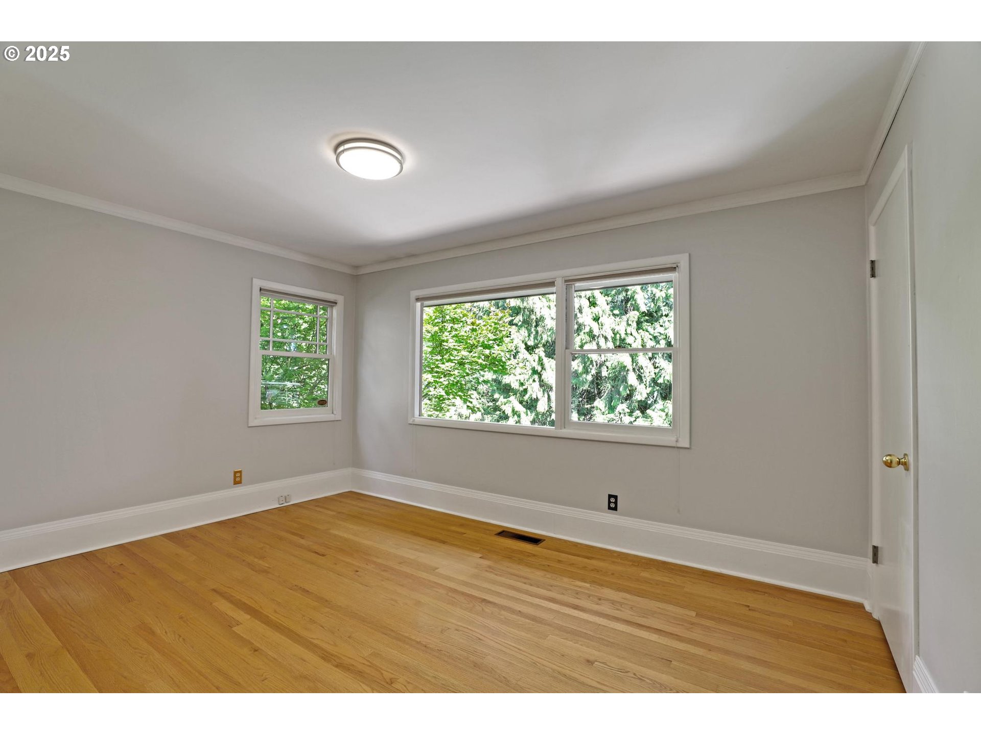 2967 SW CHAMPLAIN DR