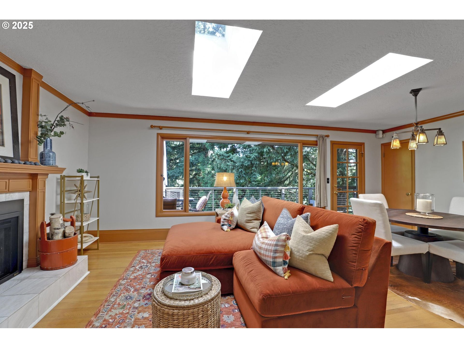 2967 SW CHAMPLAIN DR