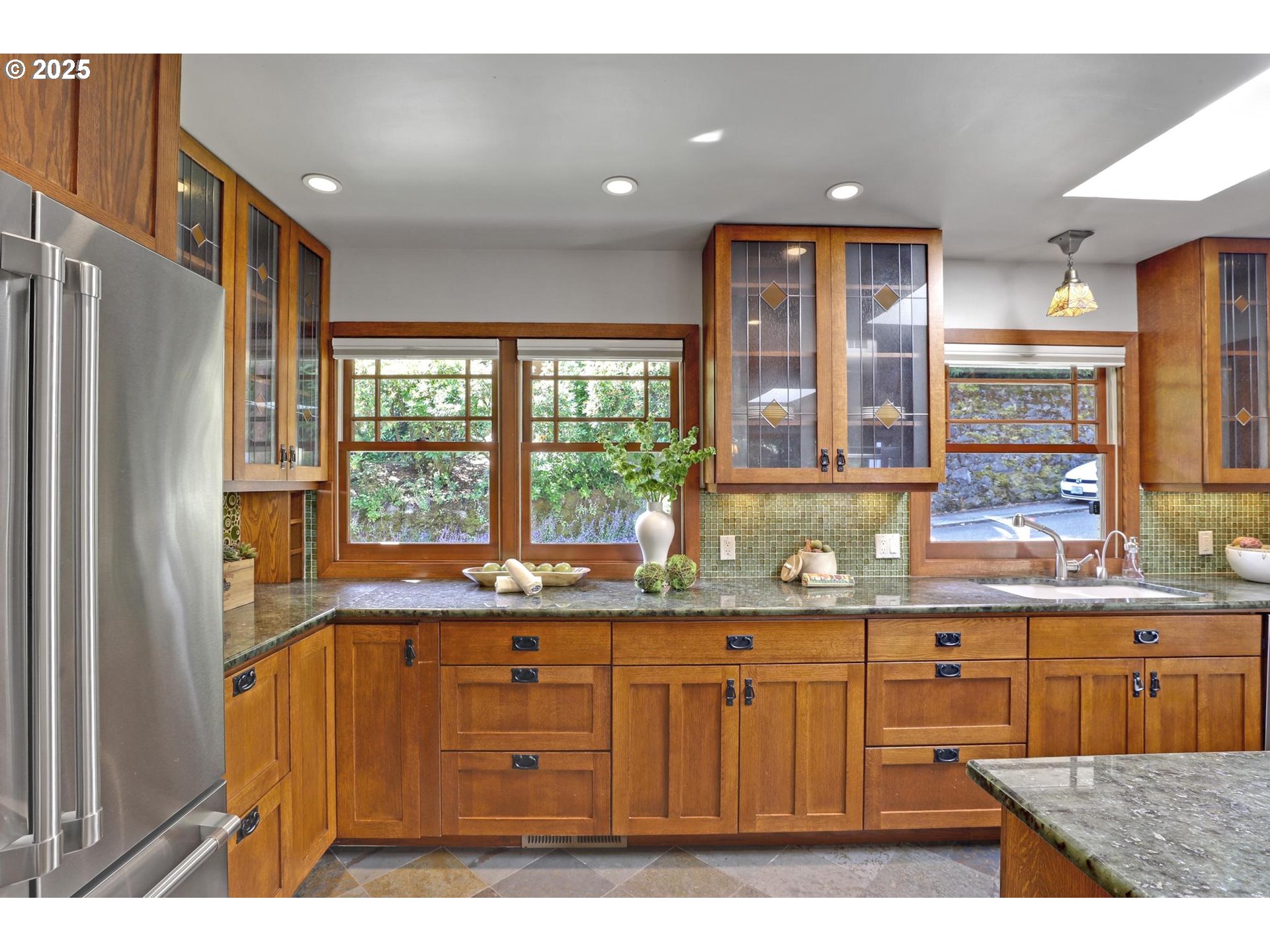 2967 SW CHAMPLAIN DR