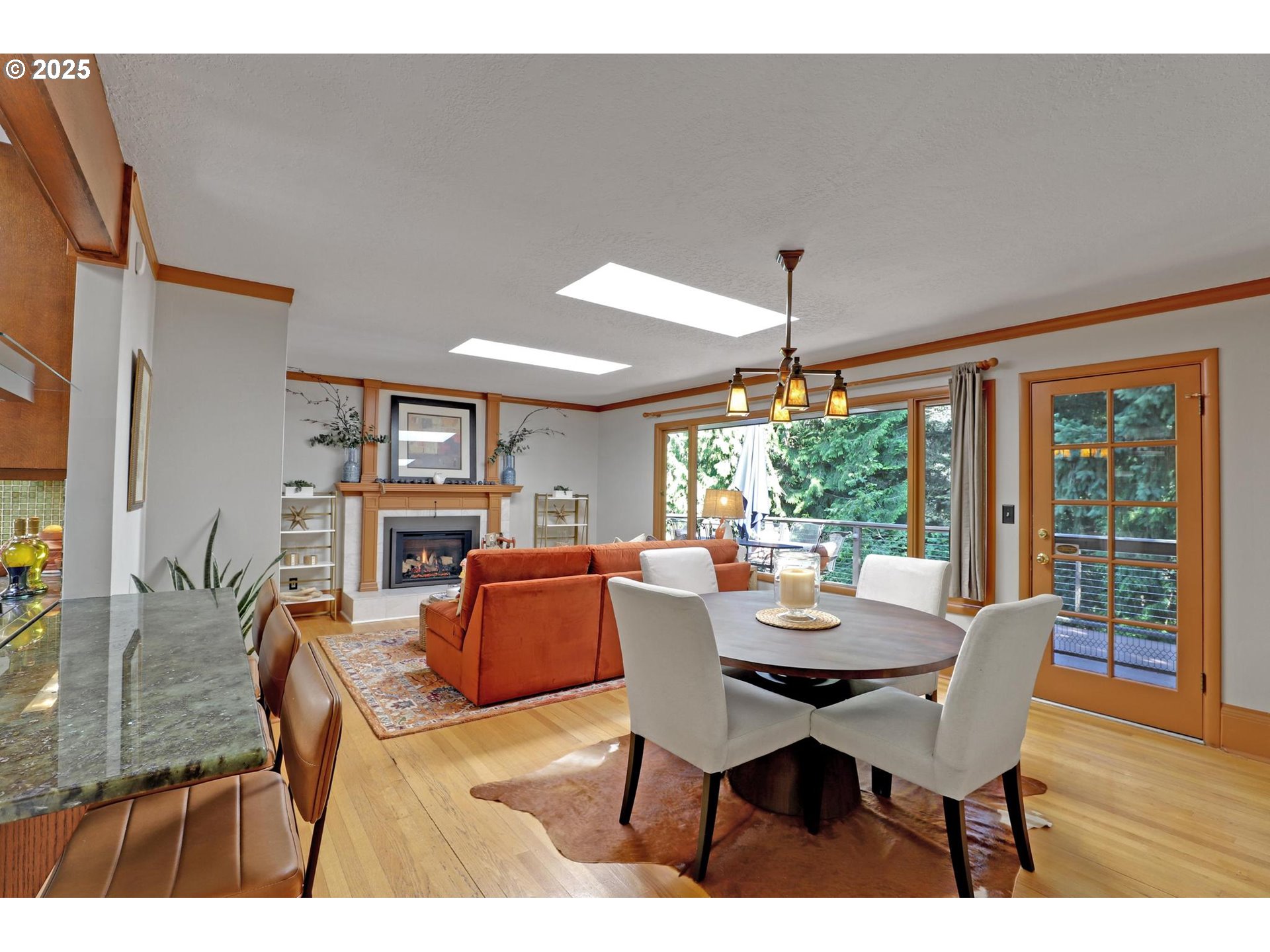 2967 SW CHAMPLAIN DR