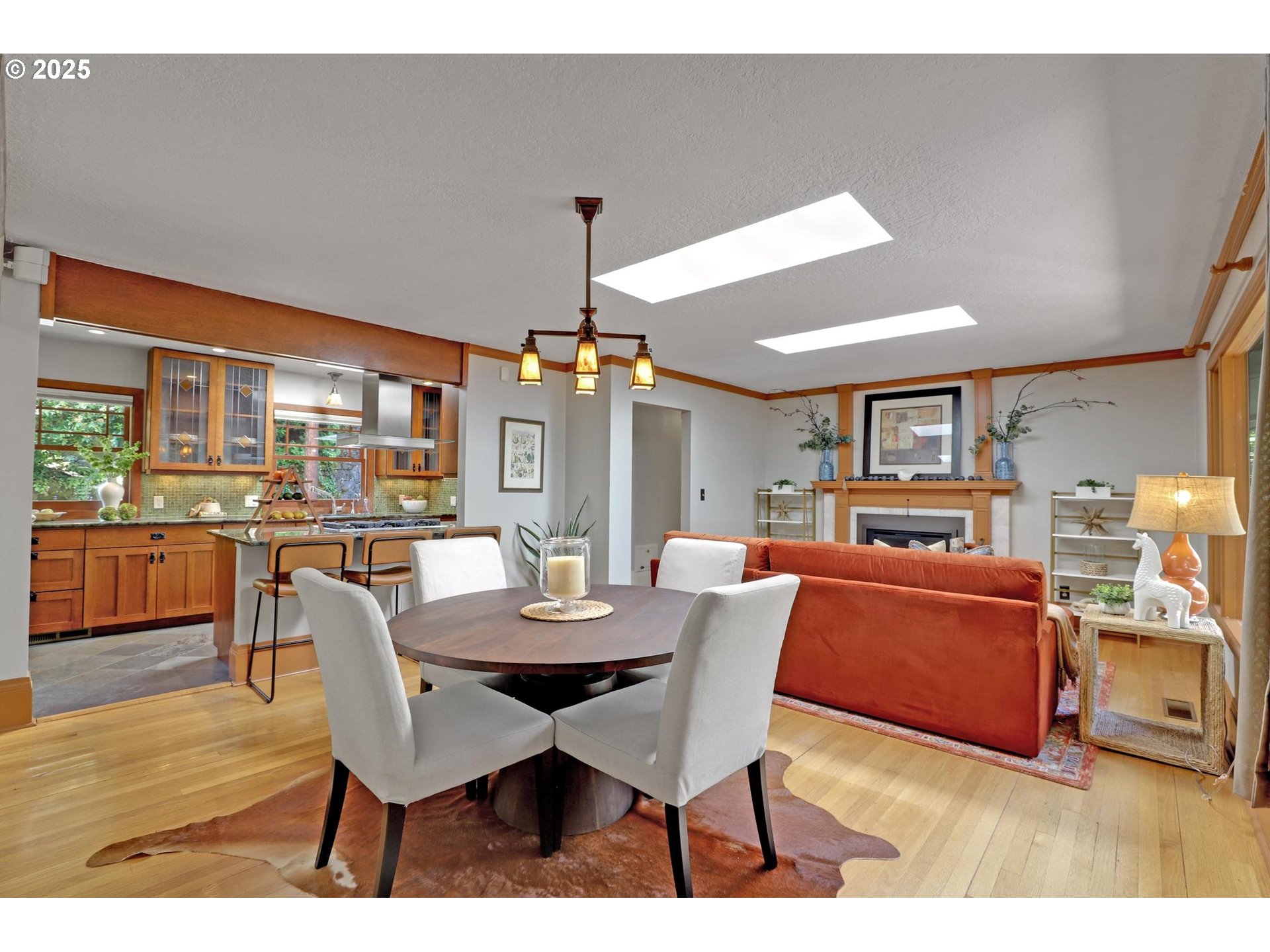 2967 SW CHAMPLAIN DR