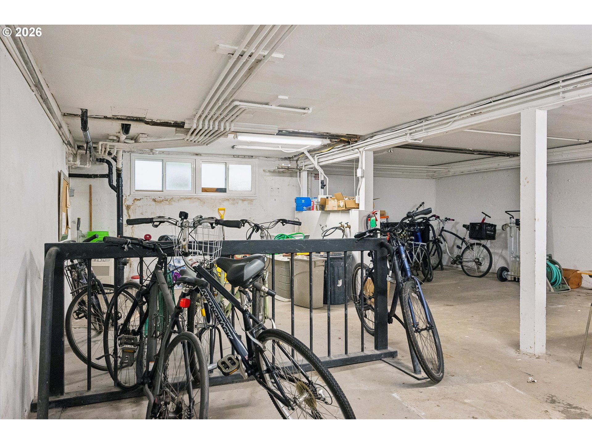 2025 SE CARUTHERS ST 18