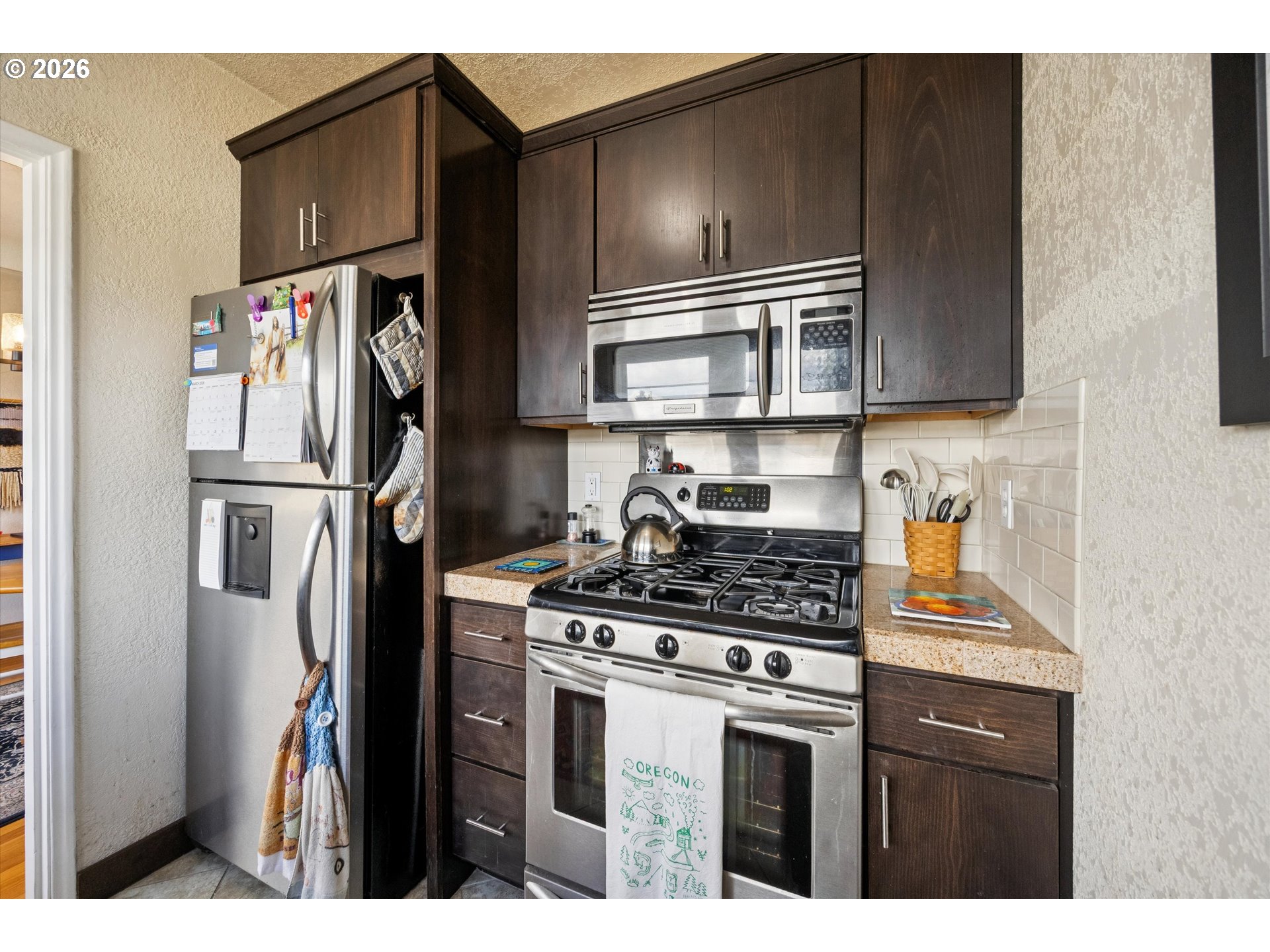 2025 SE CARUTHERS ST 18