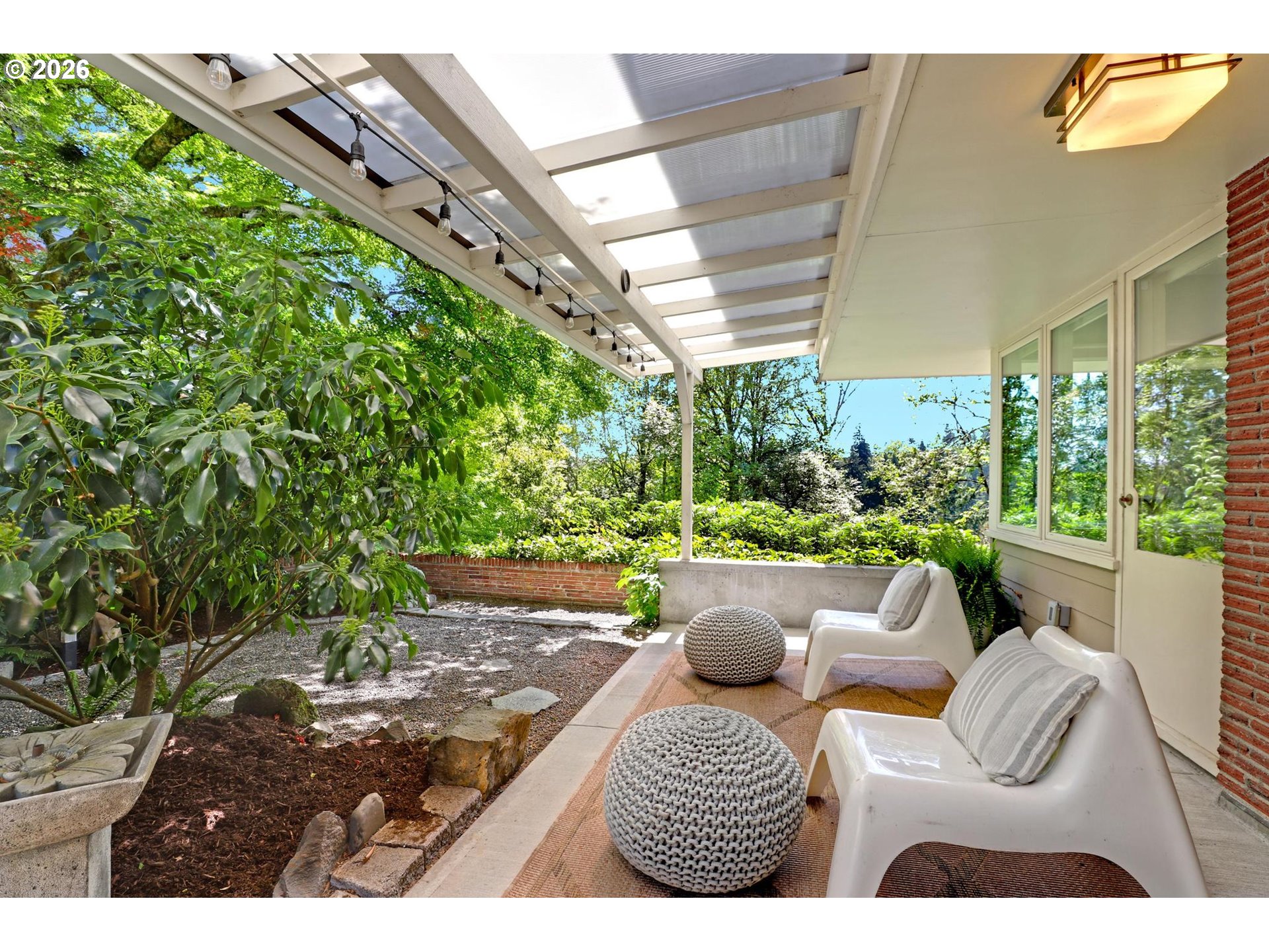 434 NW HERMOSA BLVD