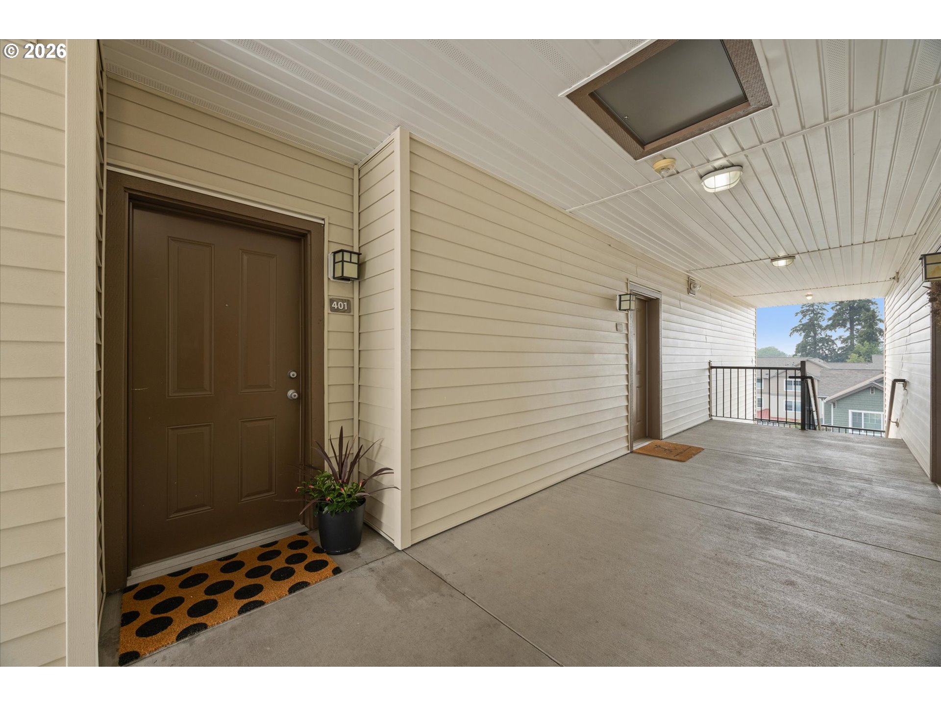 590 NW LOST SPRINGS TER