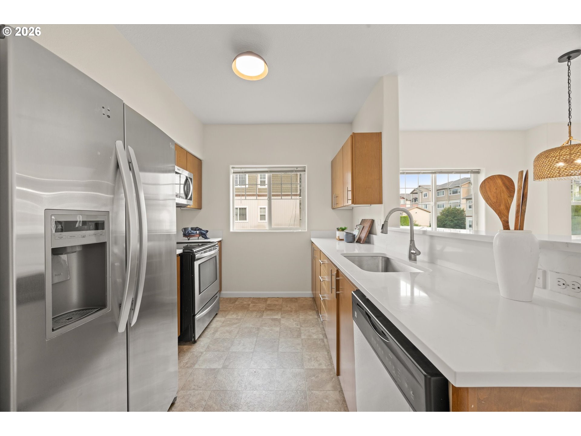 590 NW LOST SPRINGS TER