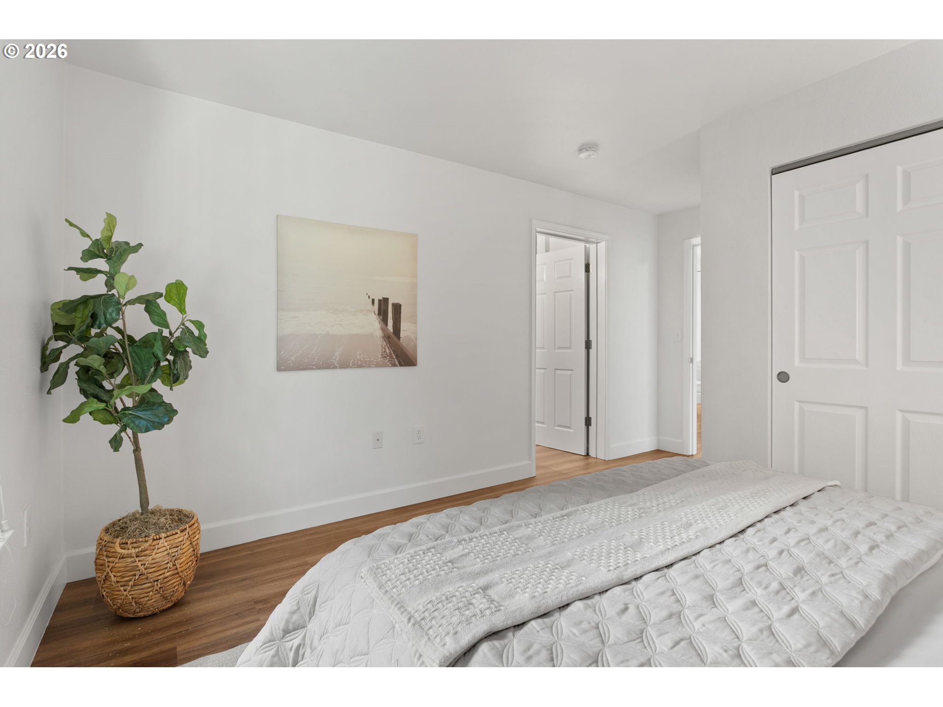 1033 SW GIBBS ST 105