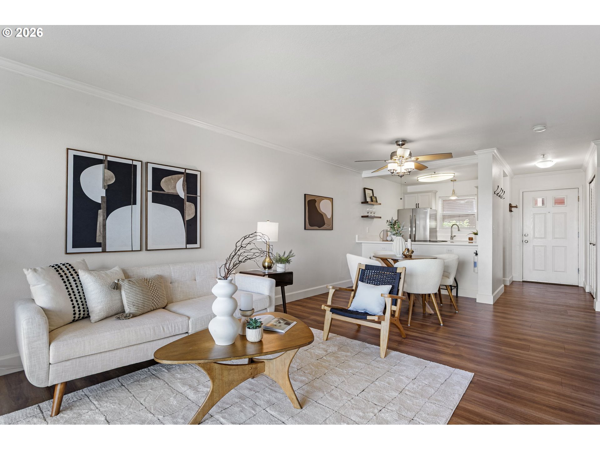 1033 SW GIBBS ST 105