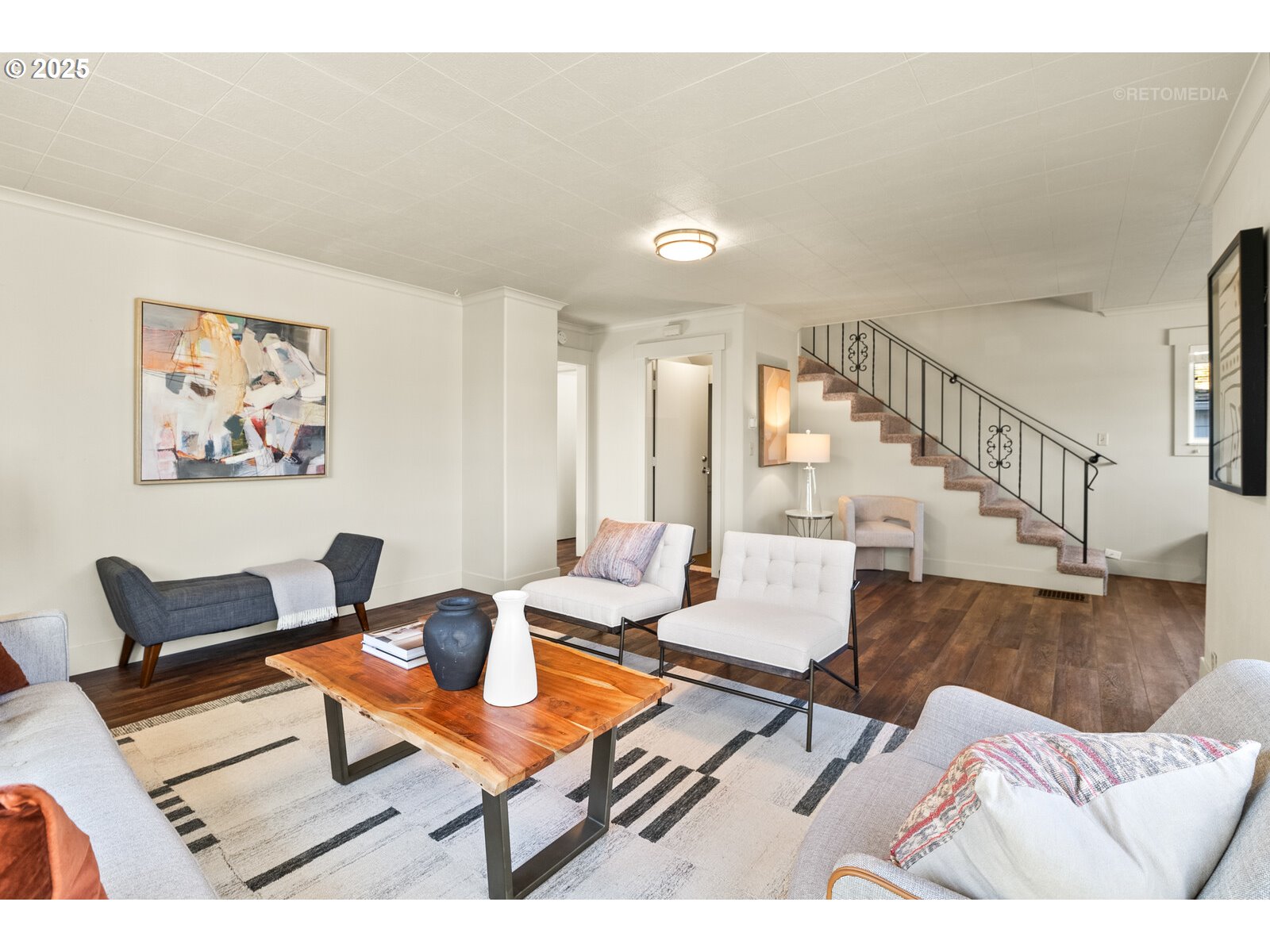 7528 SE WOODSTOCK BLVD