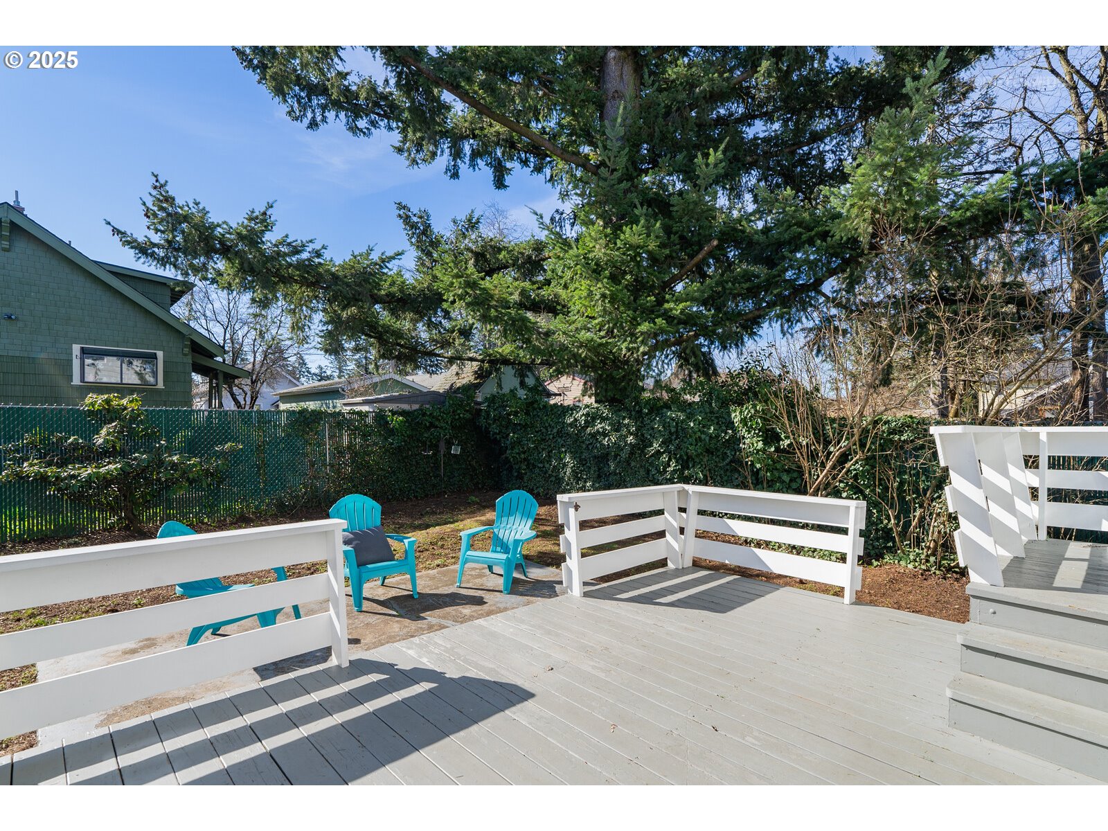 7528 SE WOODSTOCK BLVD