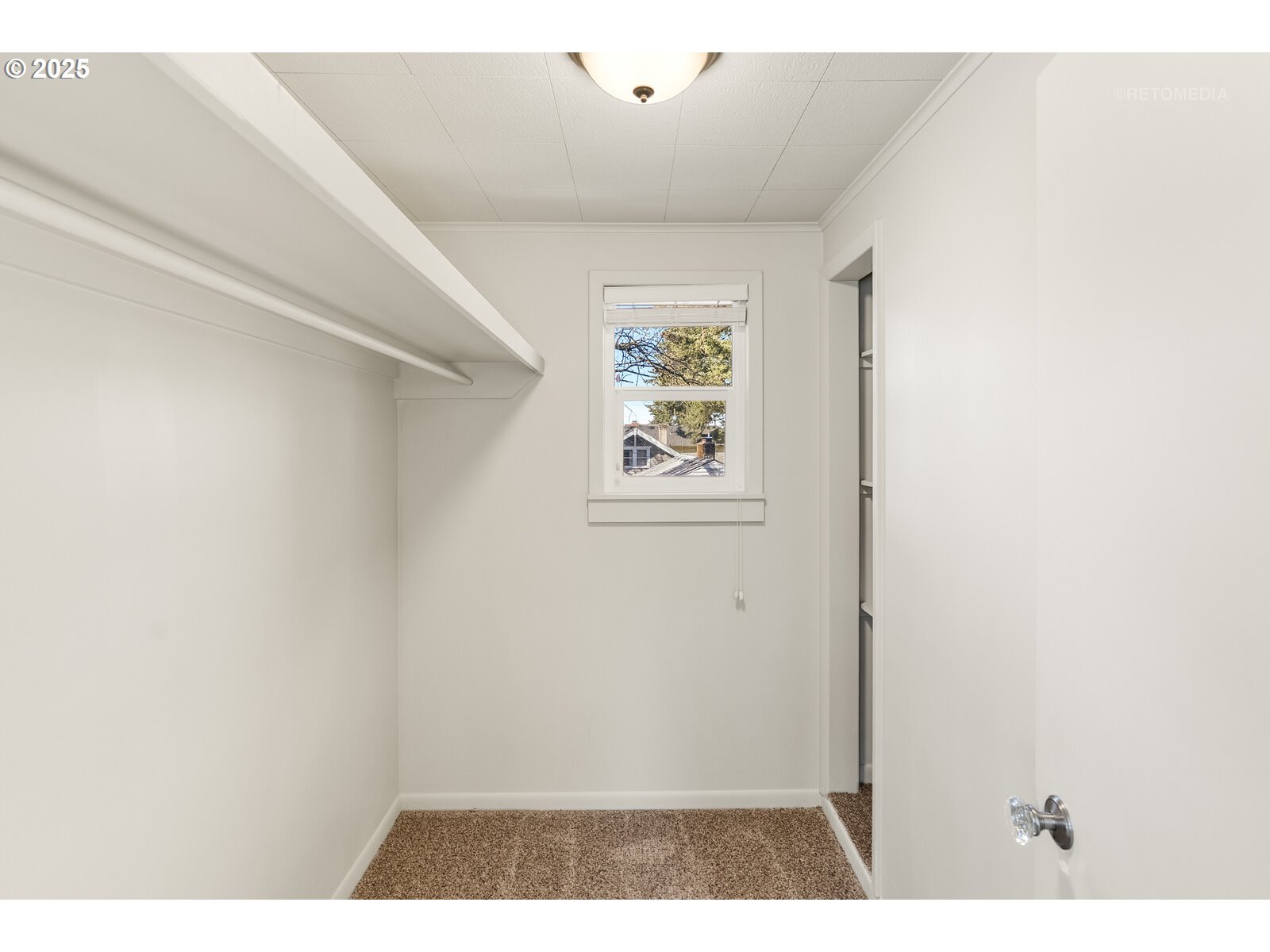 7528 SE WOODSTOCK BLVD