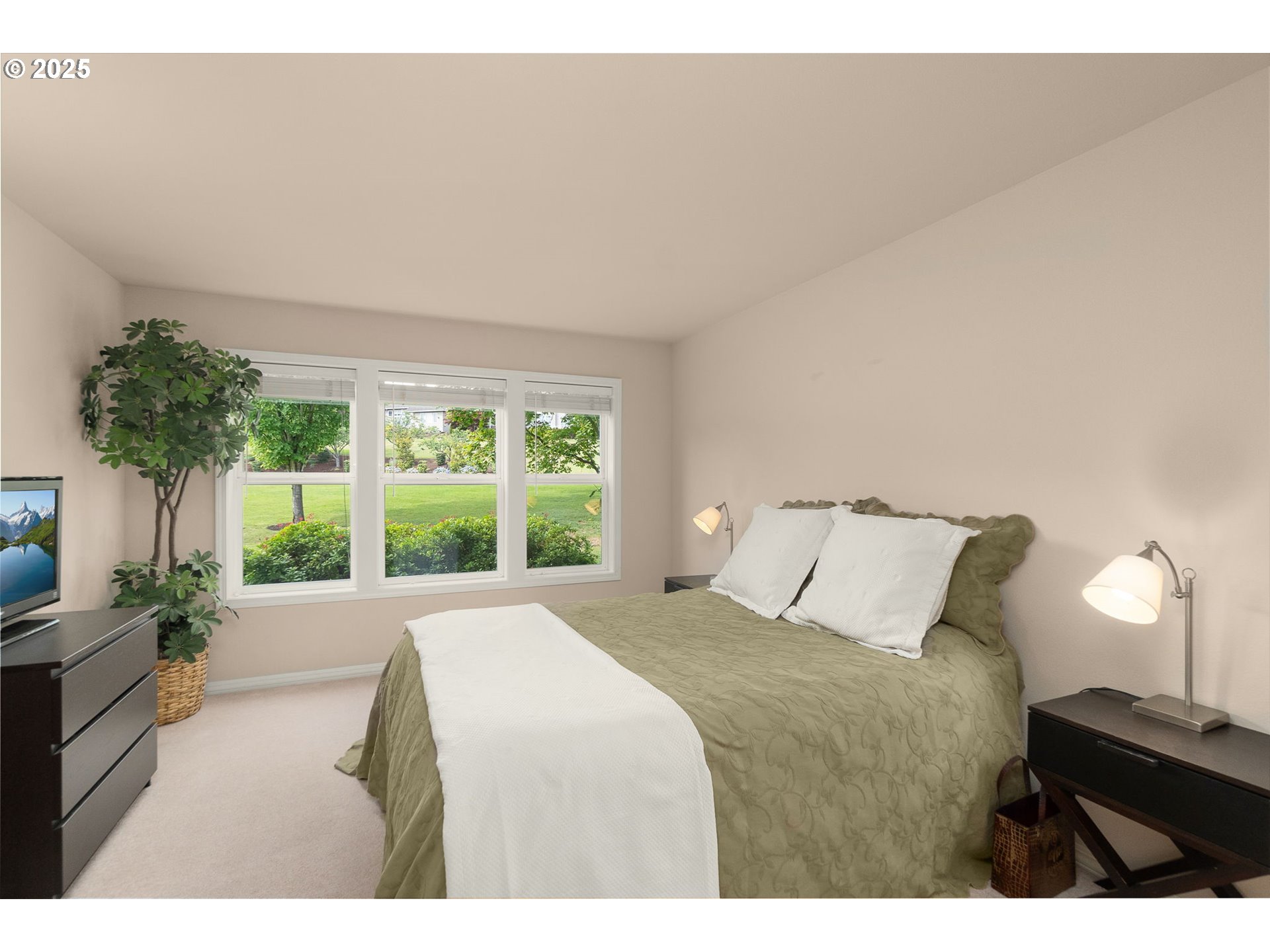 15647 NW CLUBHOUSE DR