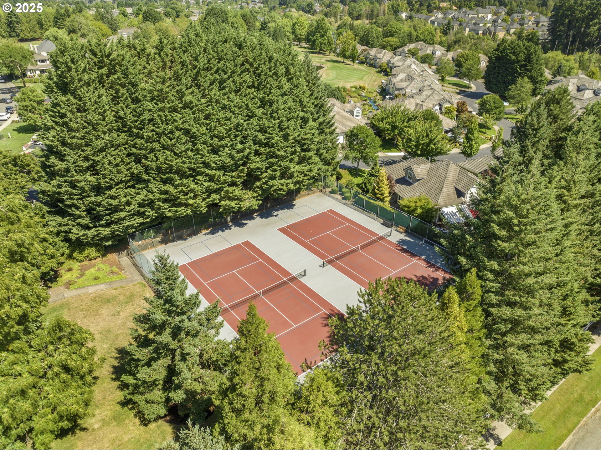 15647 NW CLUBHOUSE DR