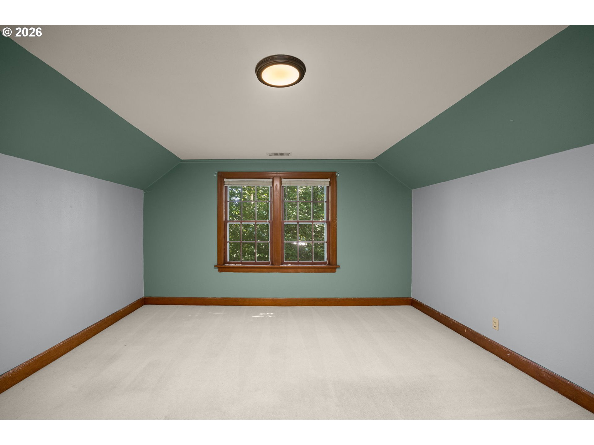 337 NE 28TH AVE