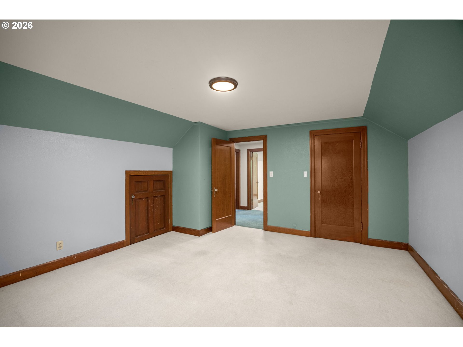 337 NE 28TH AVE