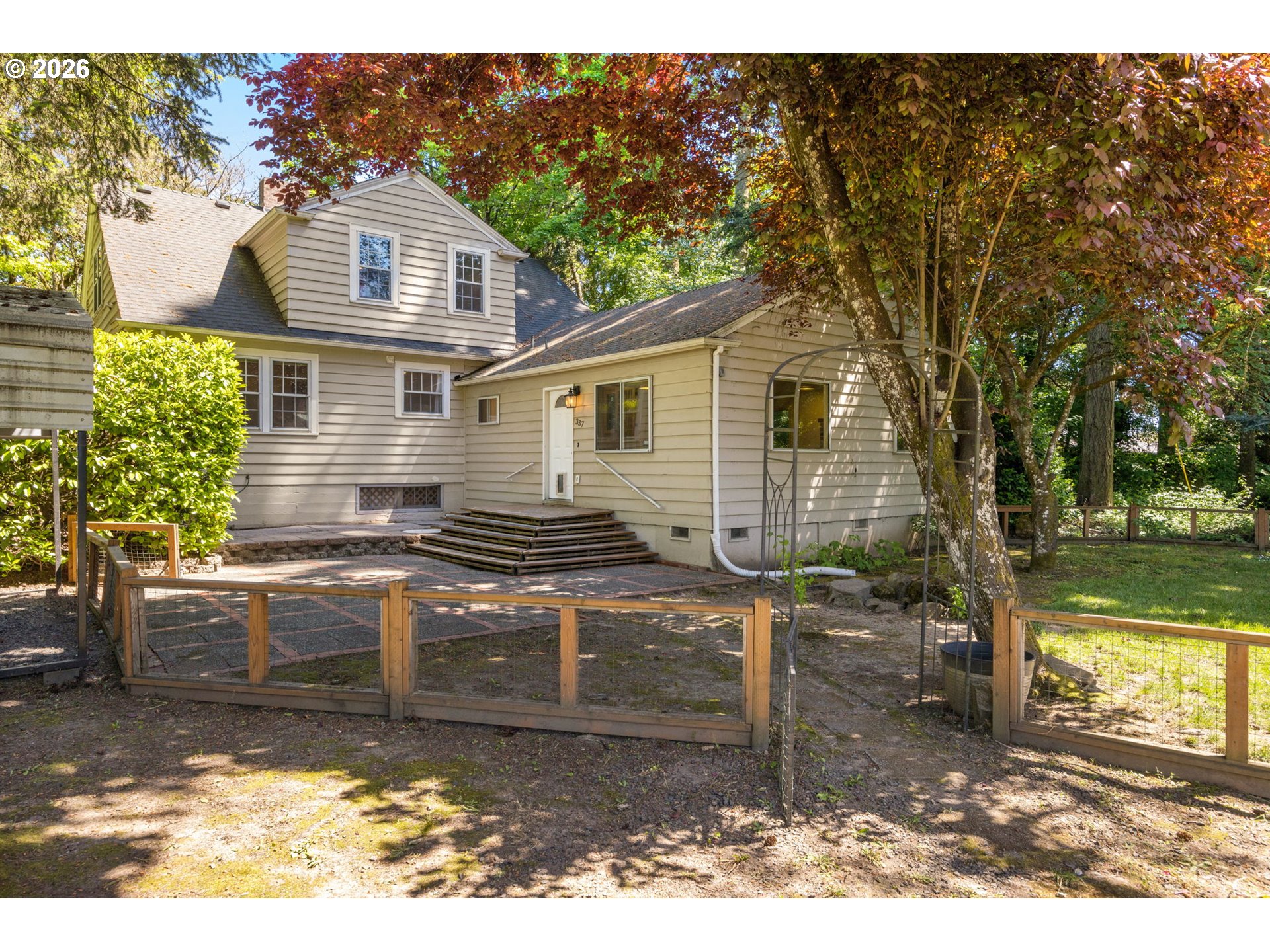 337 NE 28TH AVE