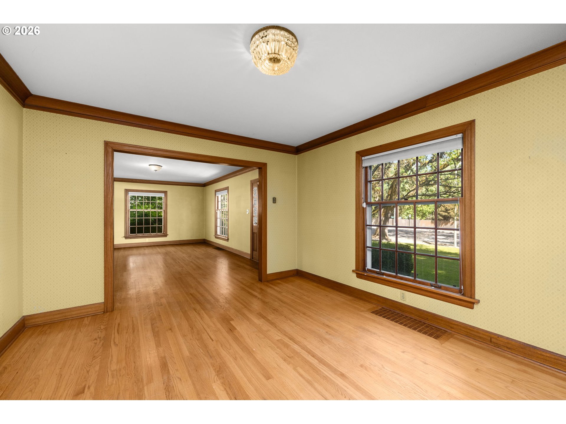 337 NE 28TH AVE