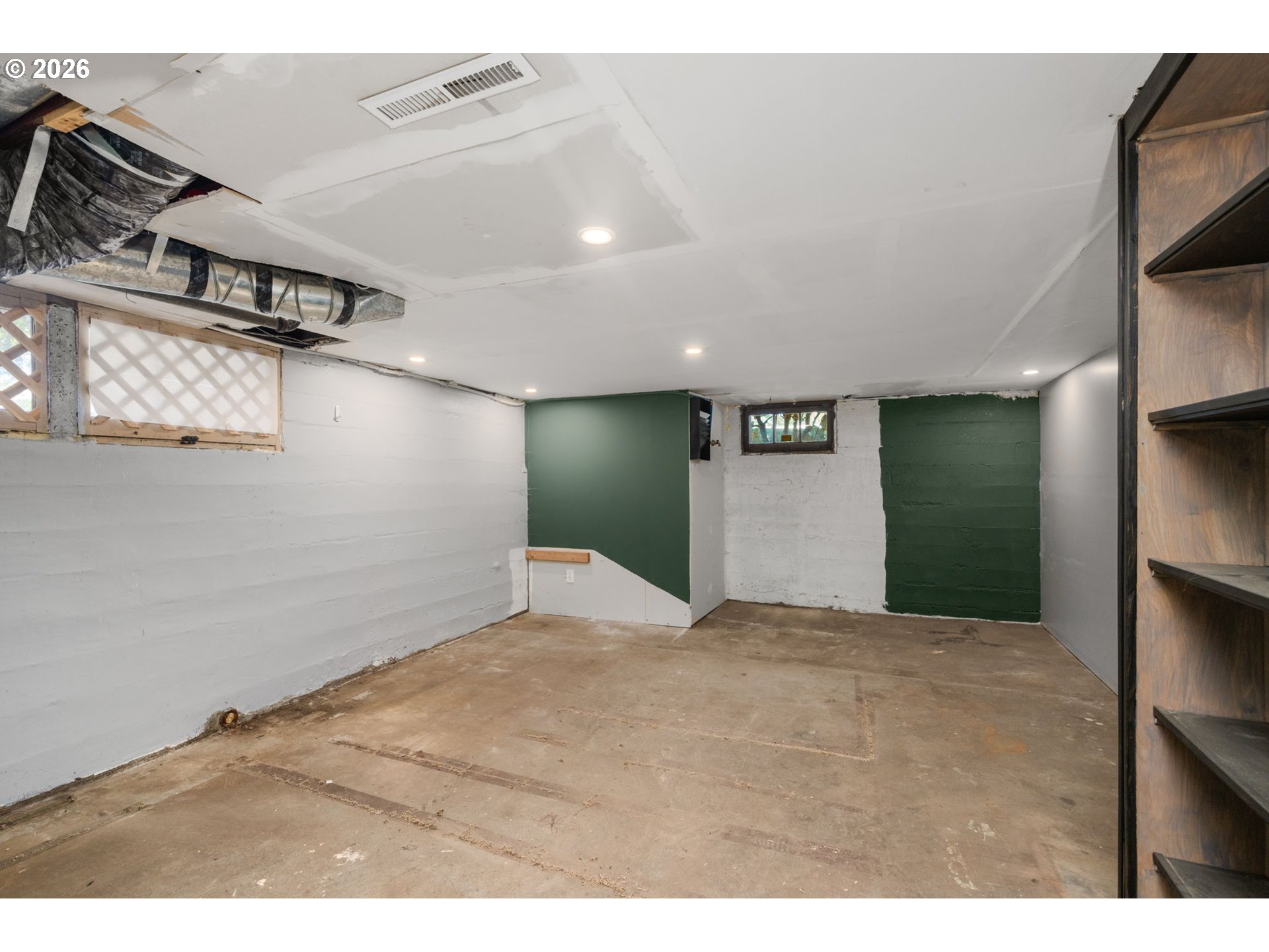 337 NE 28TH AVE