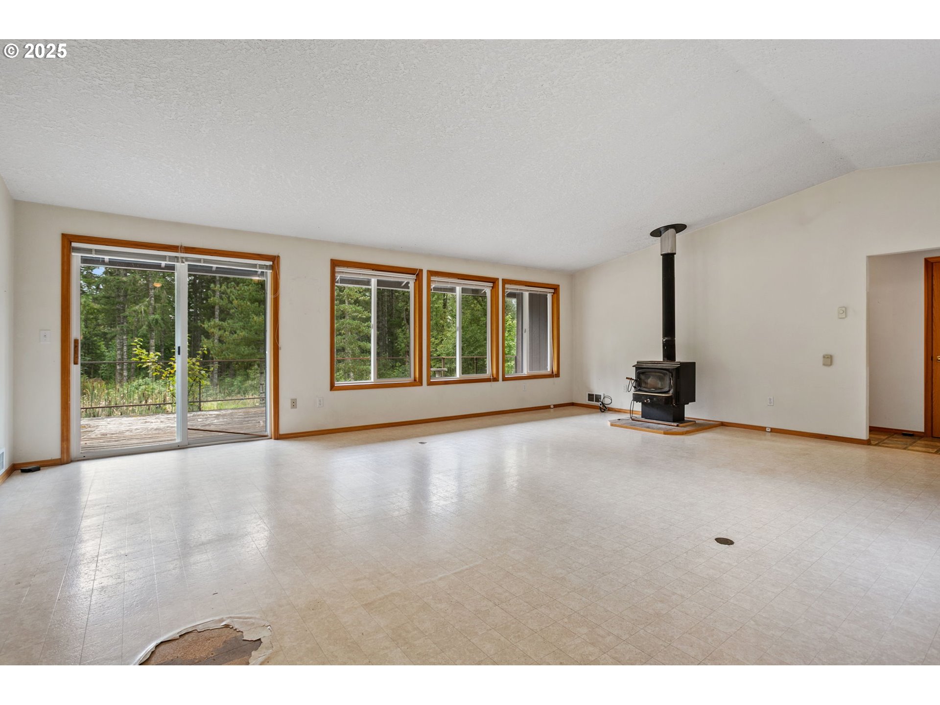 23995 SW Peavine RD, McMinnville