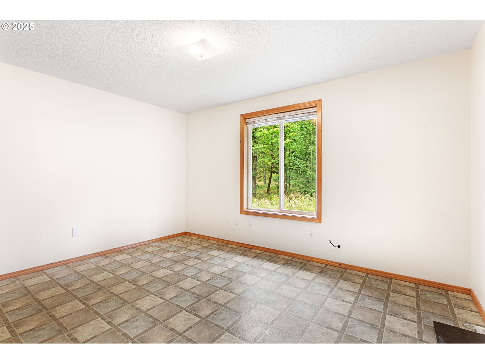23995 SW Peavine RD, McMinnville
