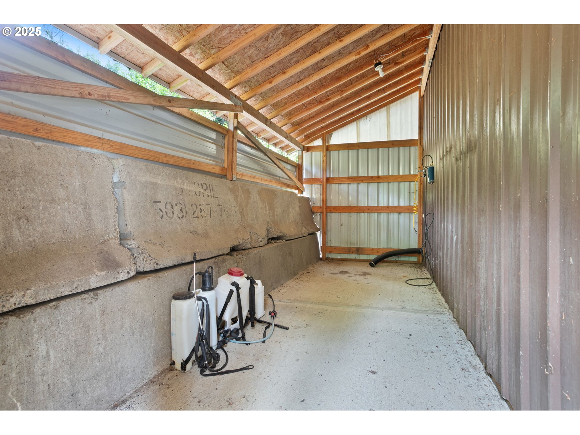 23995 SW Peavine RD, McMinnville