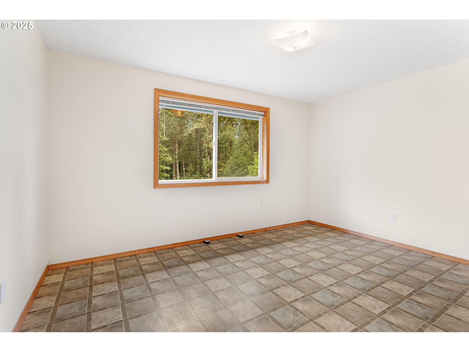23995 SW Peavine RD, McMinnville