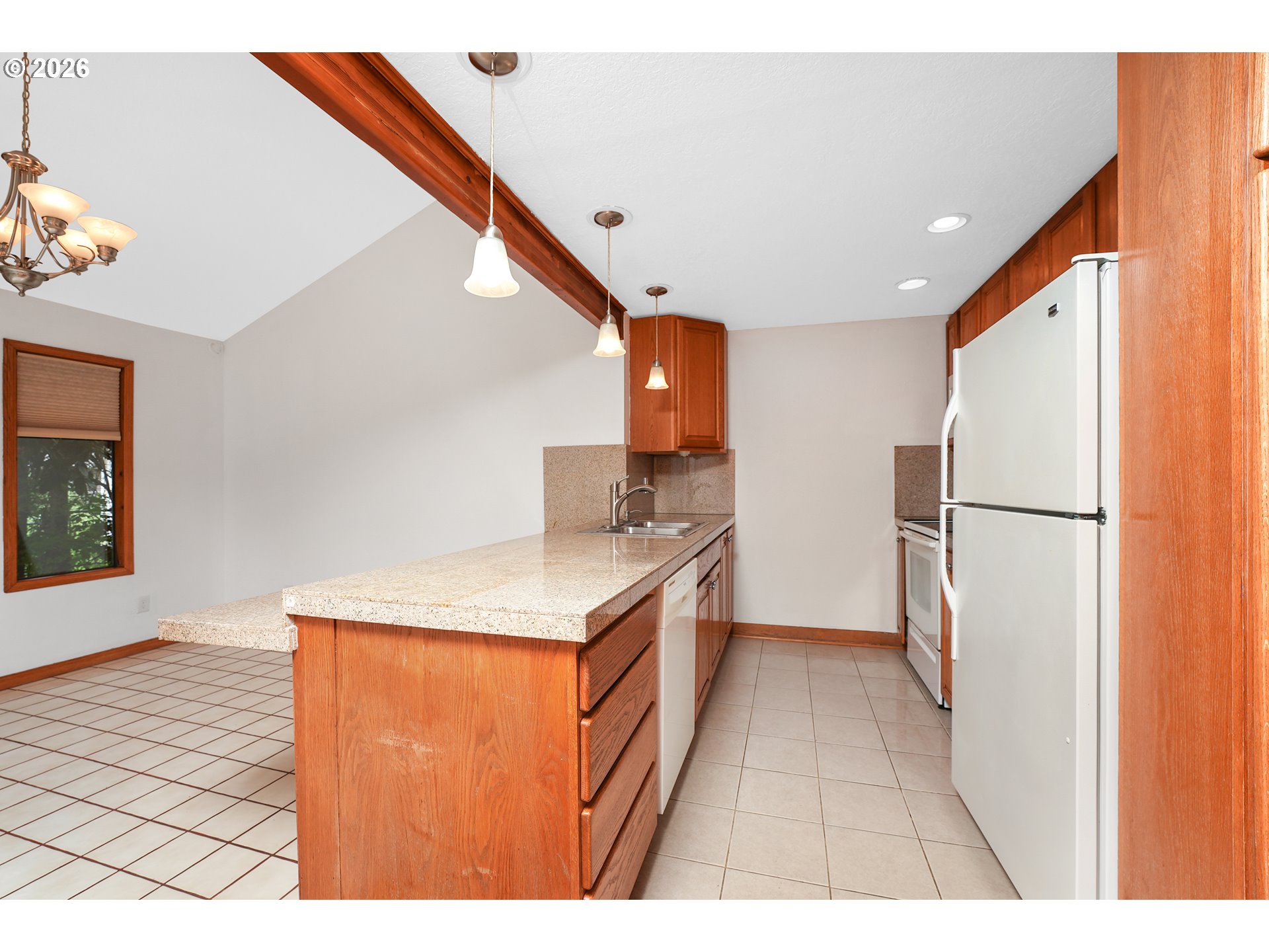 111 NE 194TH AVE