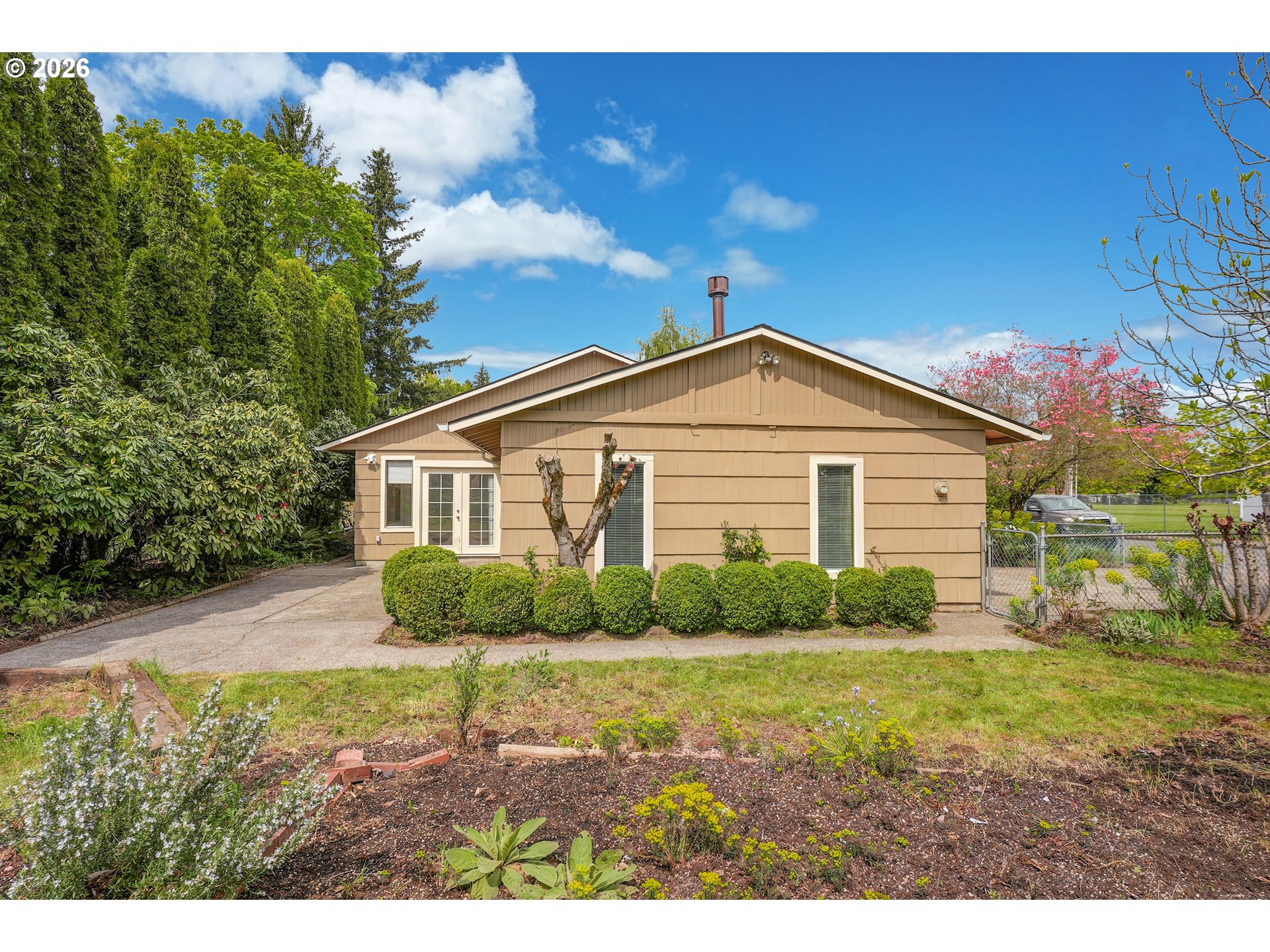 111 NE 194TH AVE