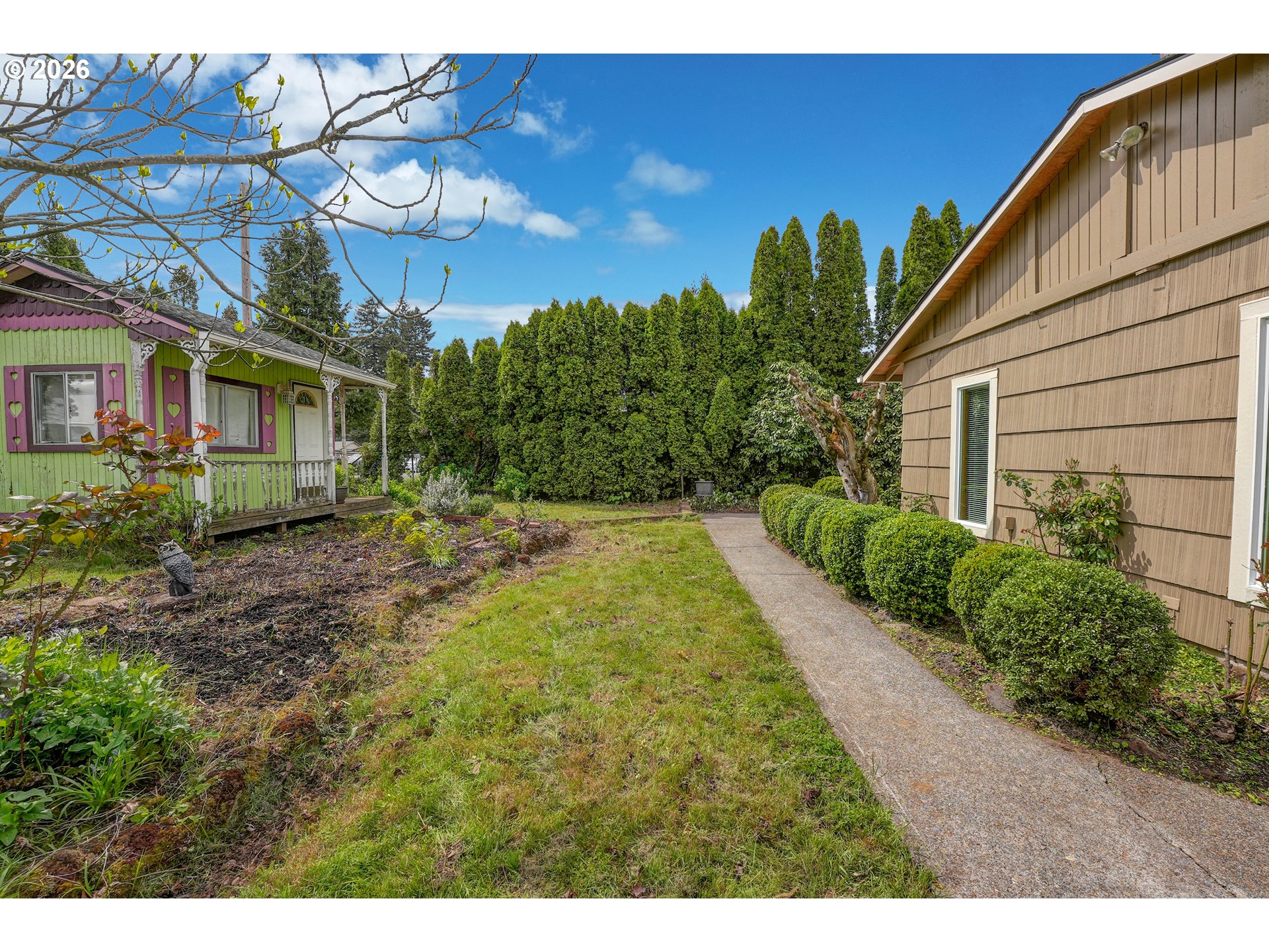 111 NE 194TH AVE