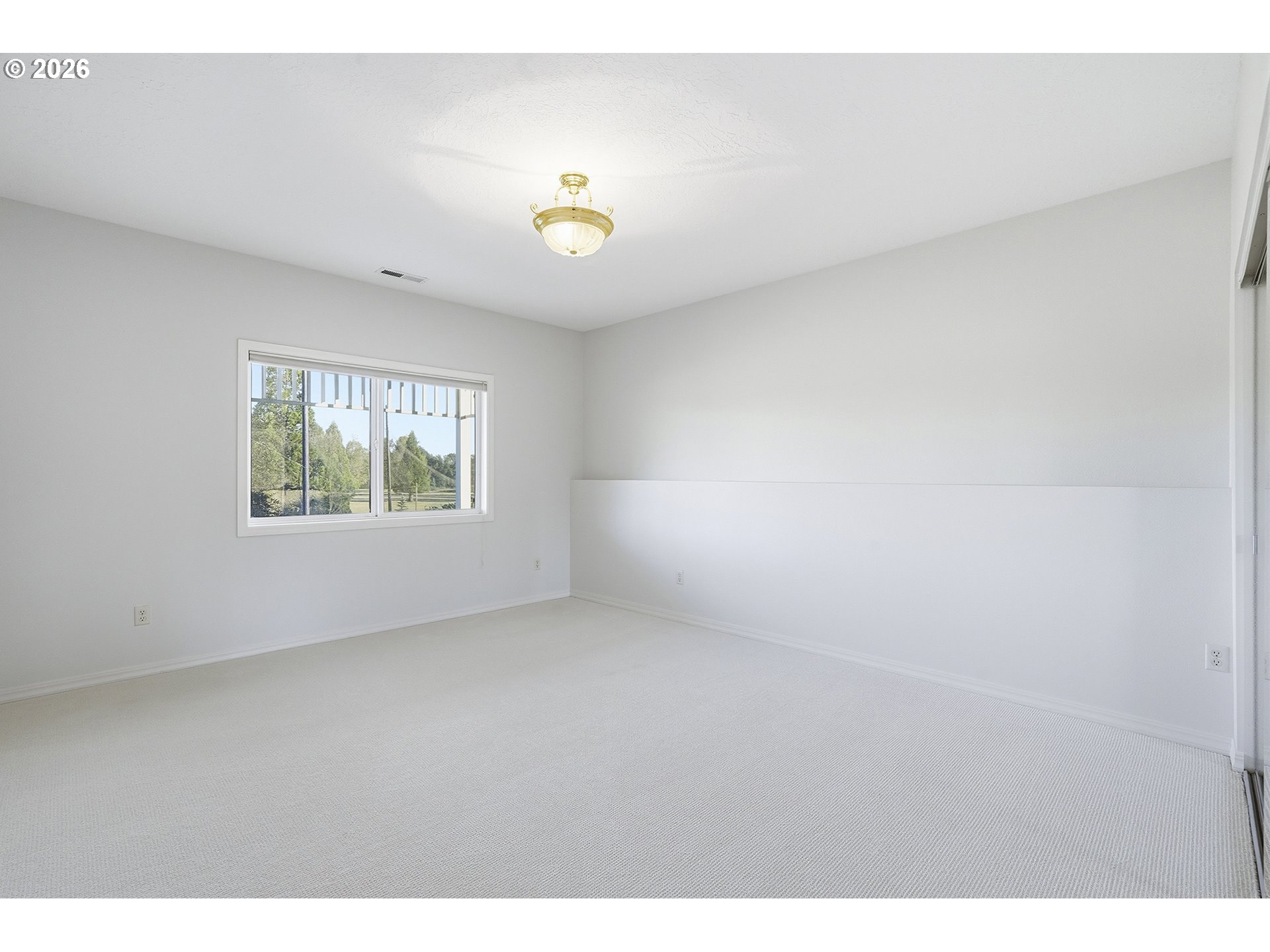 9595 SW Bayou DR, McMinnville