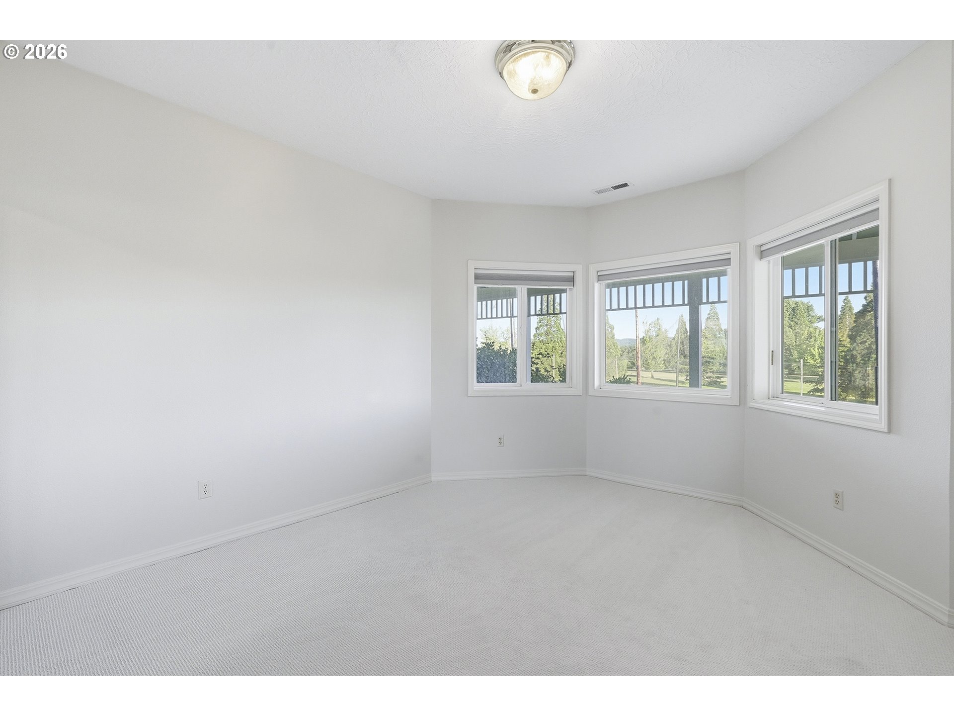 9595 SW Bayou DR, McMinnville
