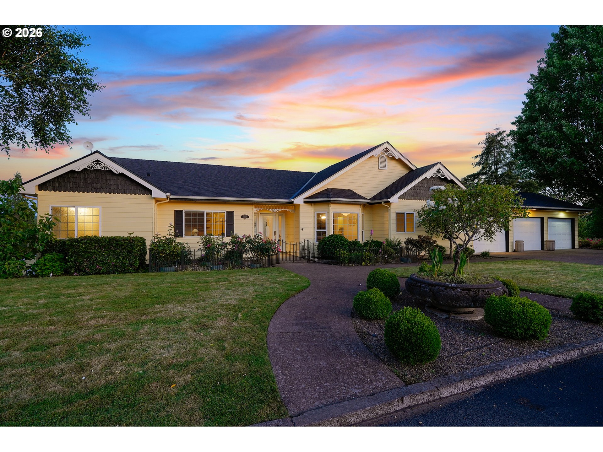 9595 SW Bayou DR, McMinnville