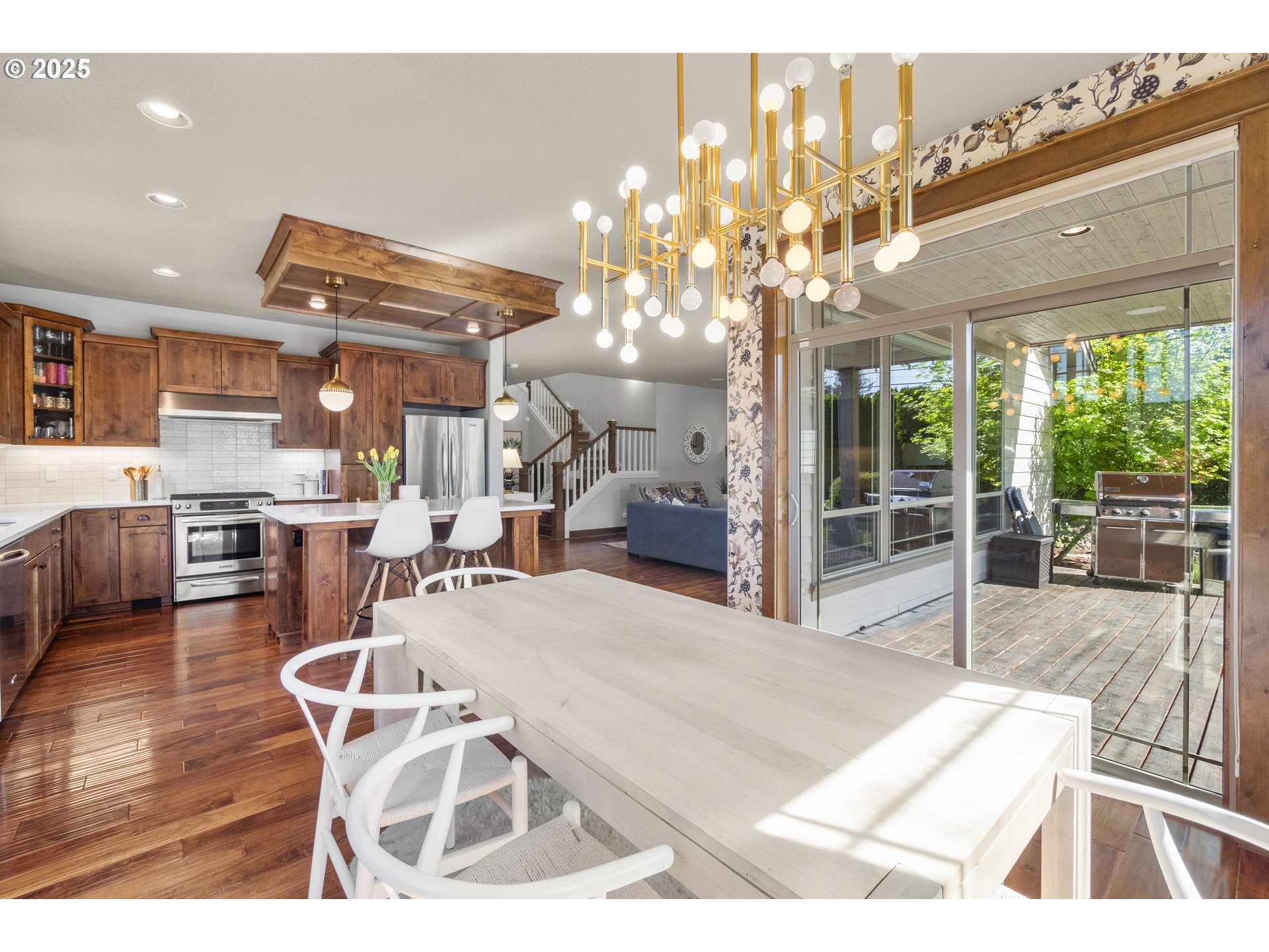 977 MARYLHURST CIR