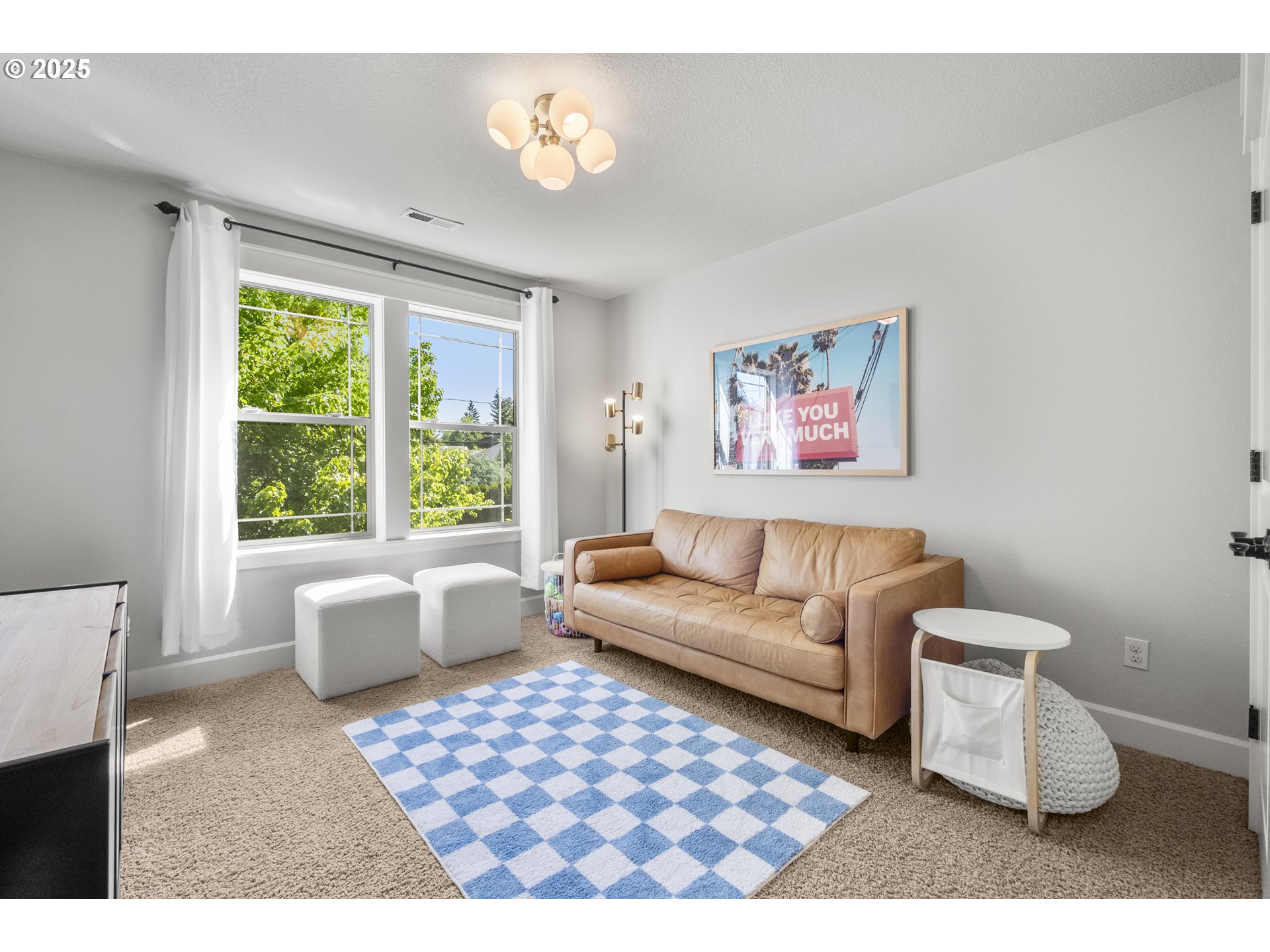 977 MARYLHURST CIR