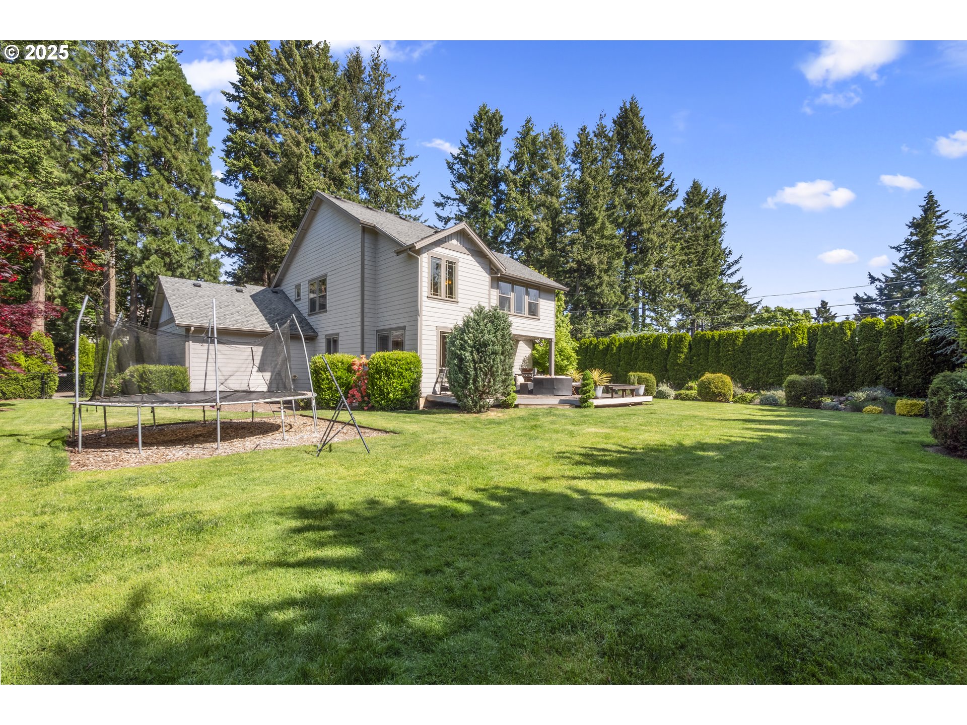 977 MARYLHURST CIR