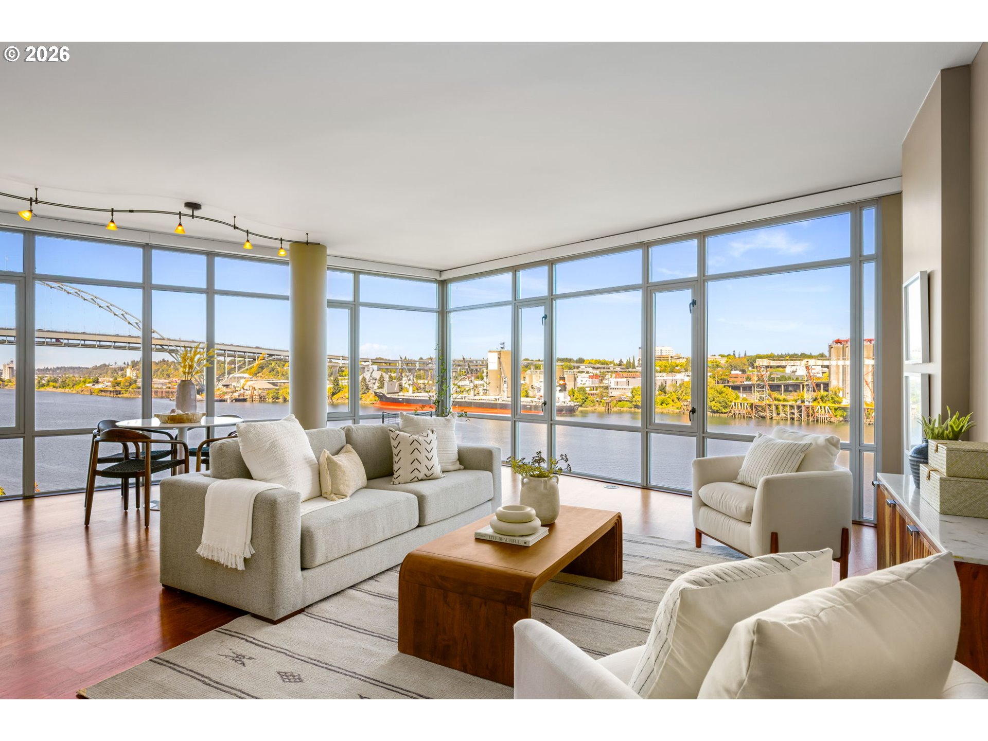 1310 NW NAITO PKWY 701