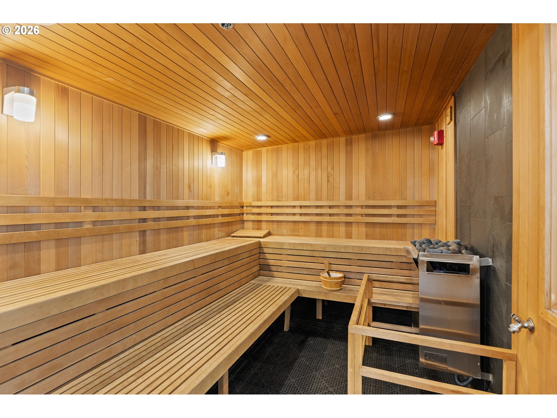 1310 NW NAITO PKWY 701