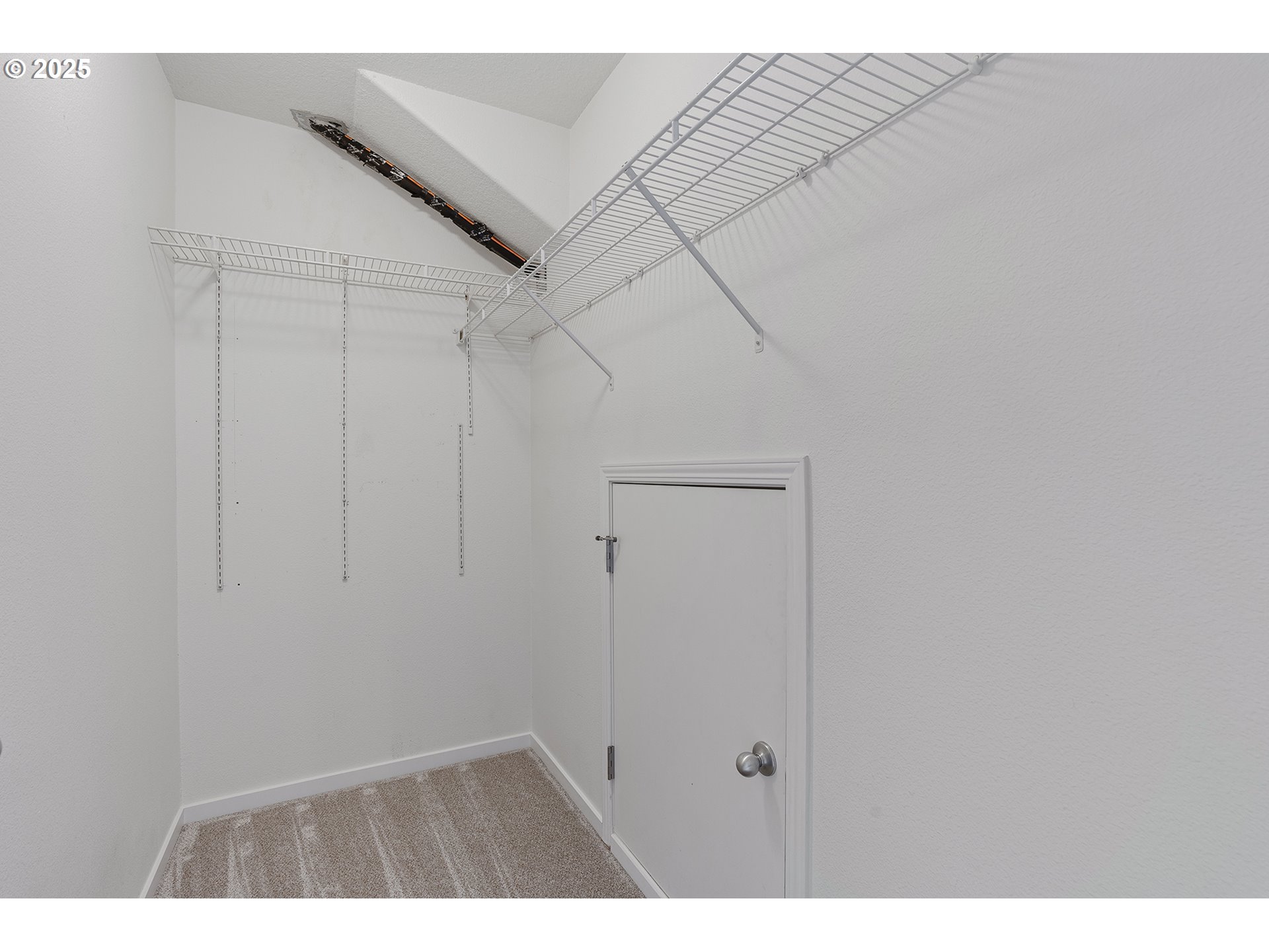 20607 NW PAINTED MOUNTAIN DR