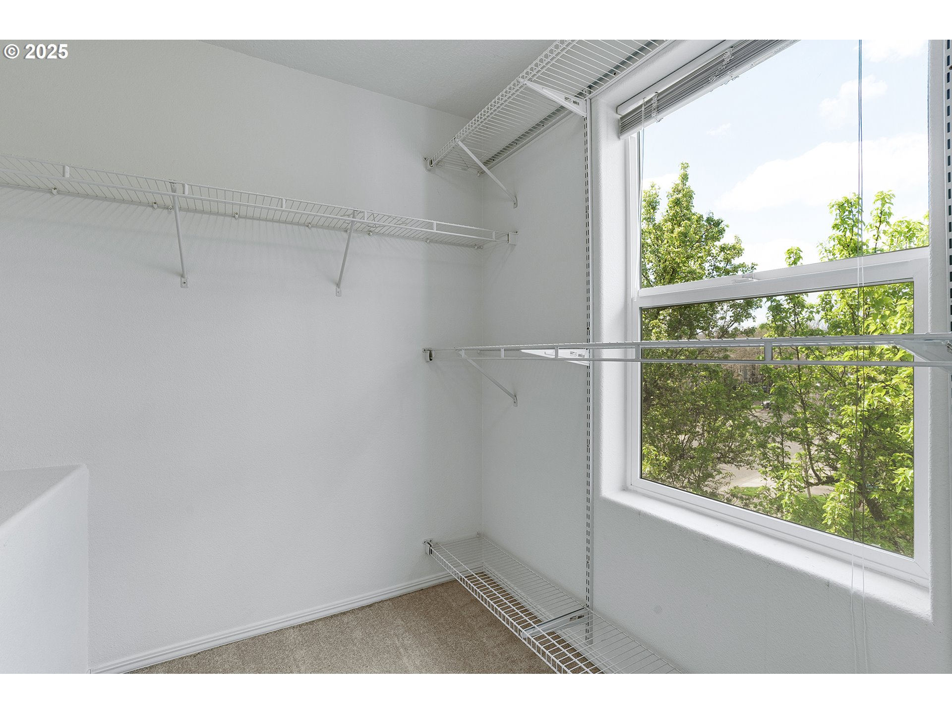 20607 NW PAINTED MOUNTAIN DR