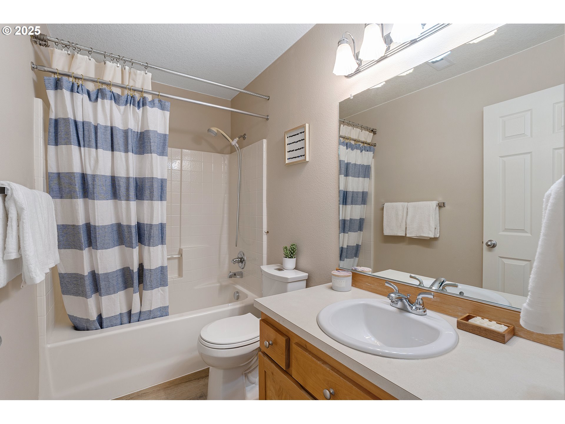 20607 NW PAINTED MOUNTAIN DR