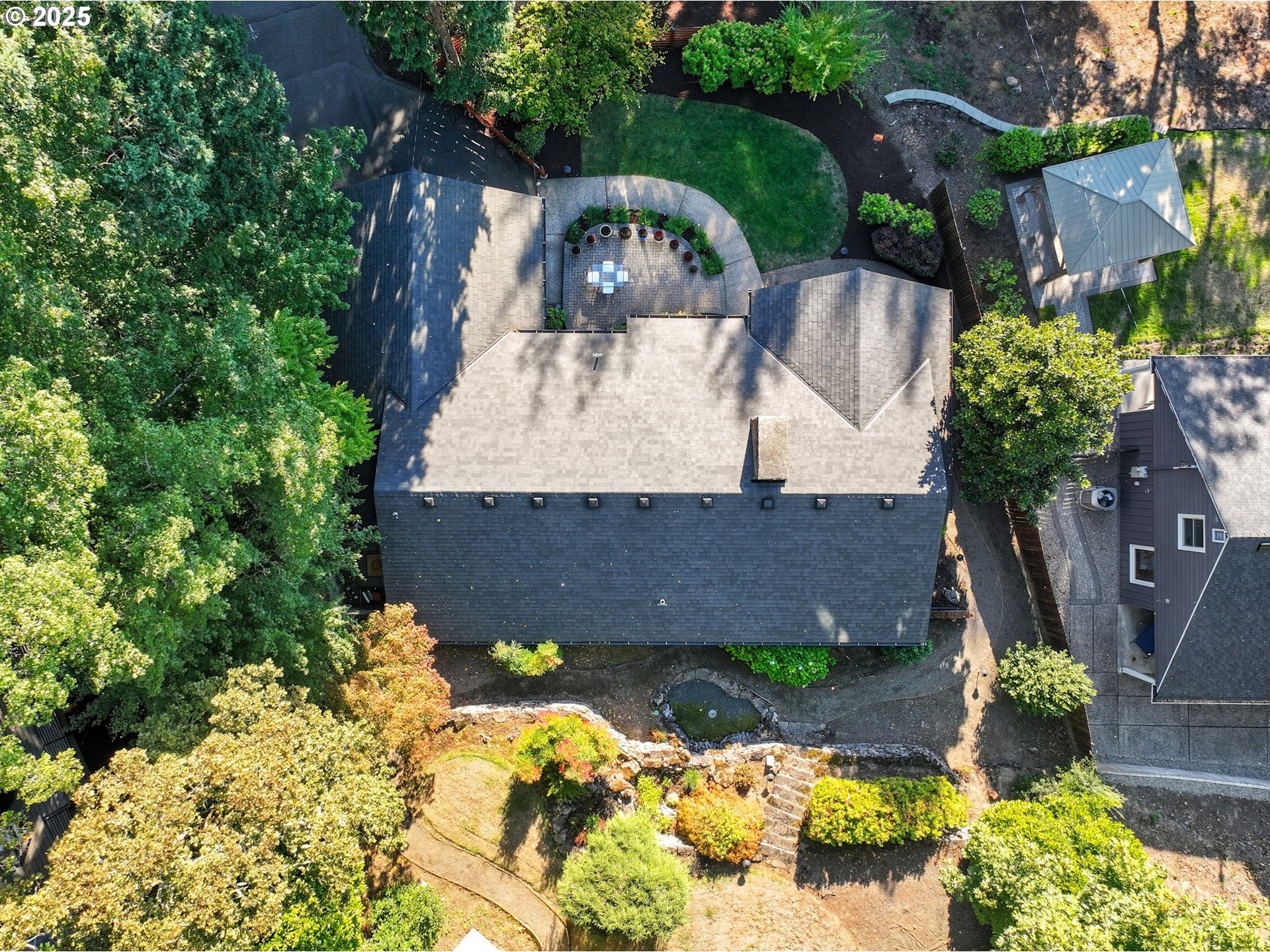 2703 GLEN EAGLES RD