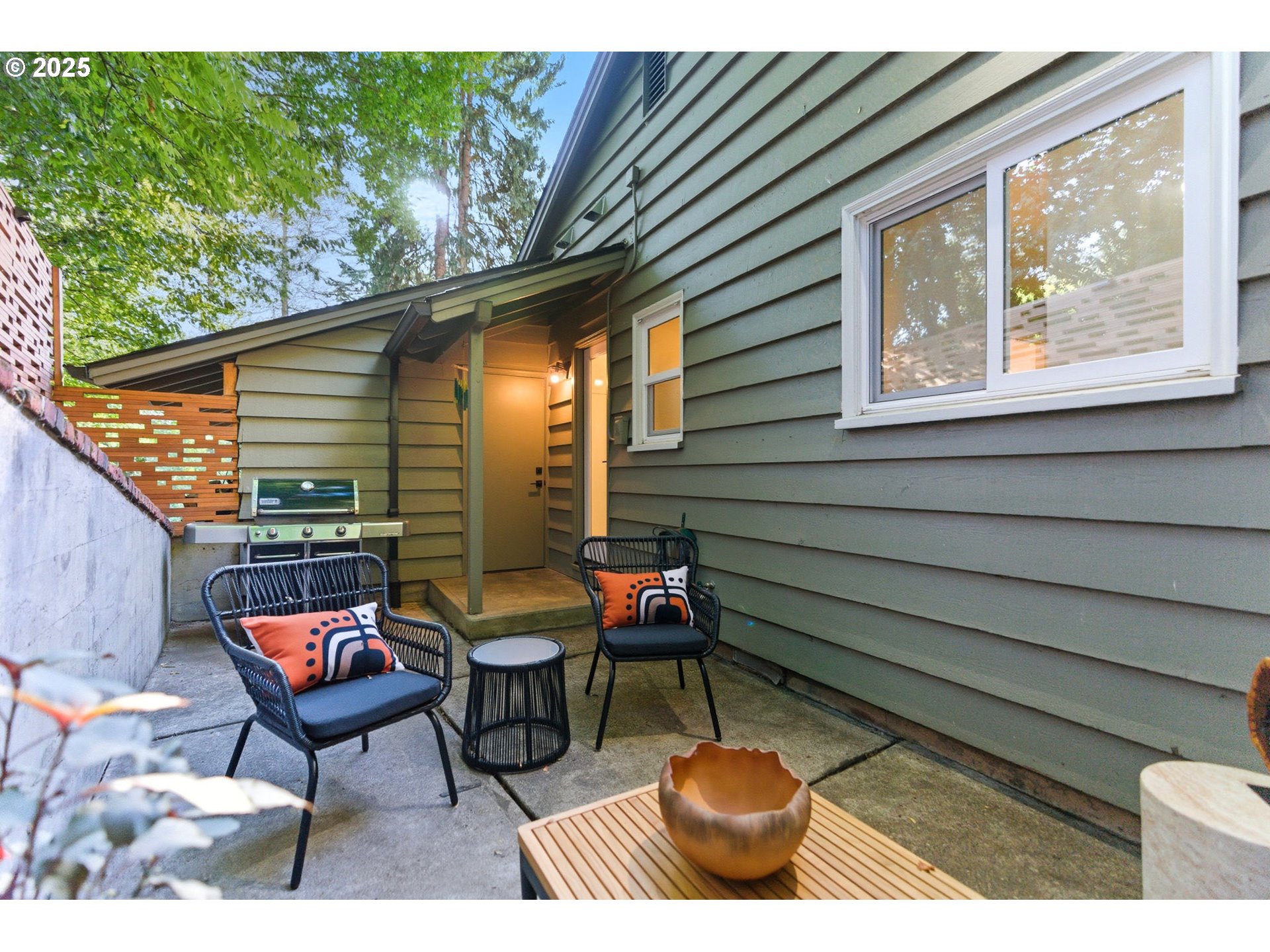 2703 GLEN EAGLES RD