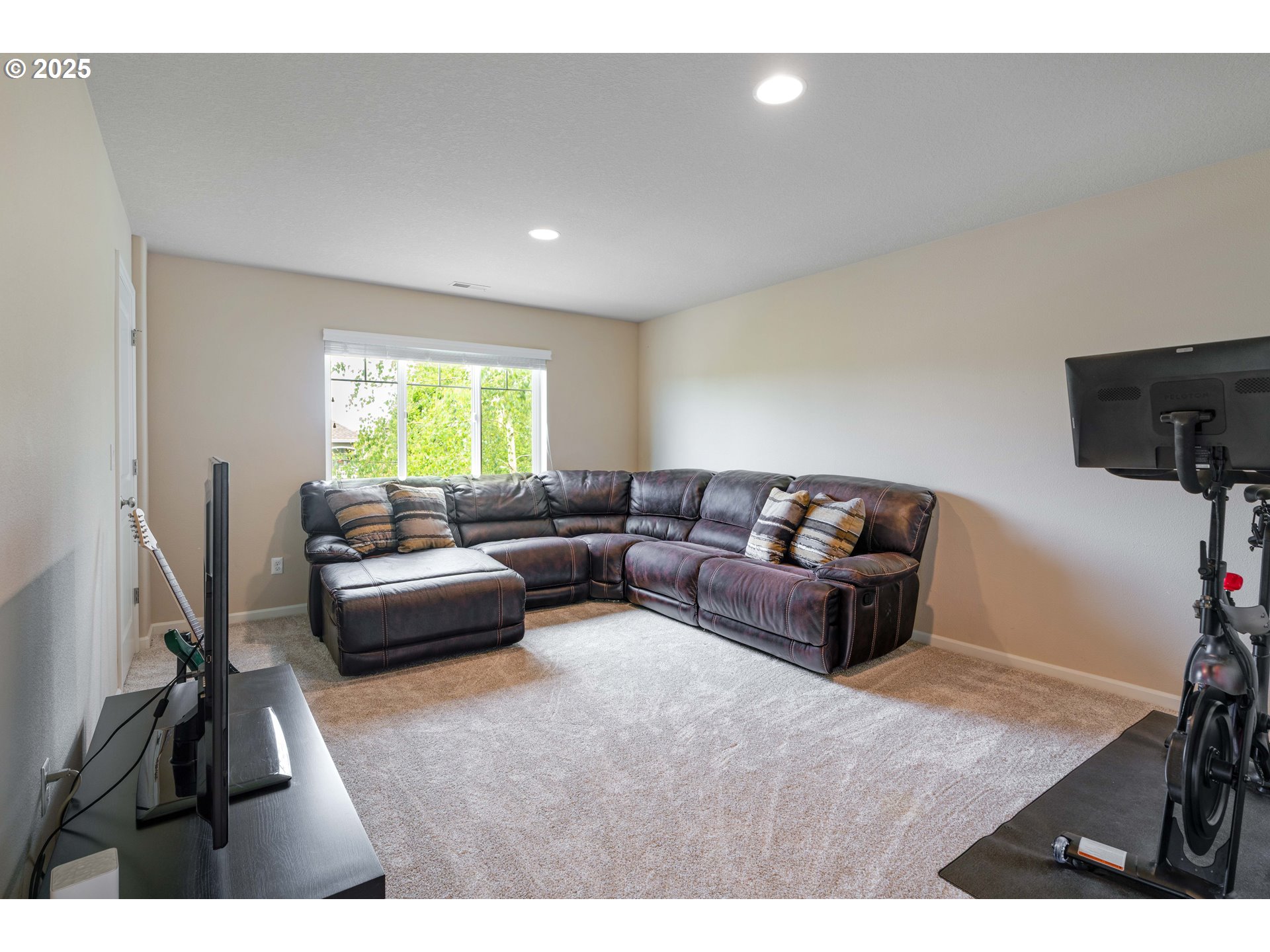 21635 SW OXFORD TER