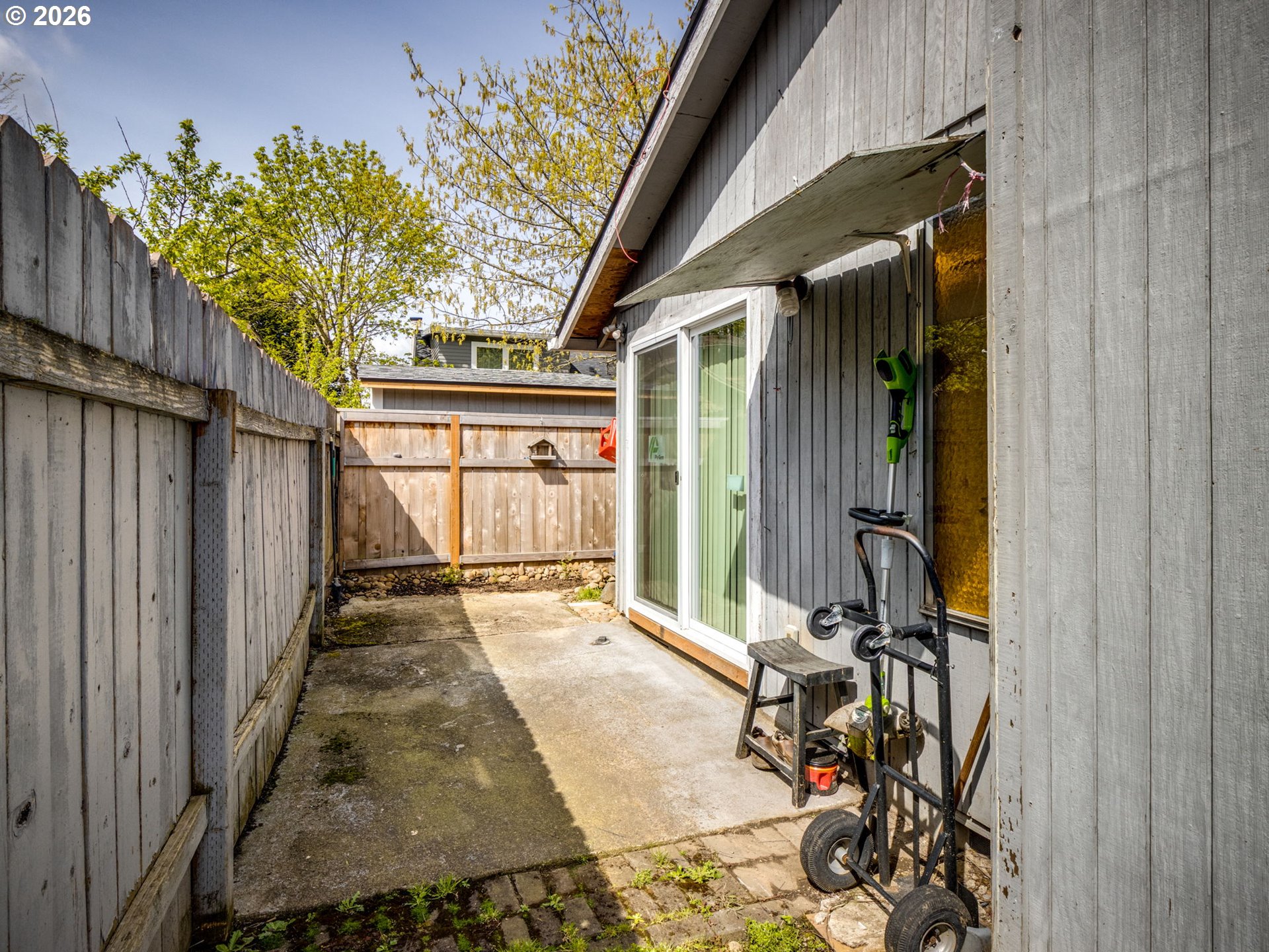 3731 NE 82ND AVE